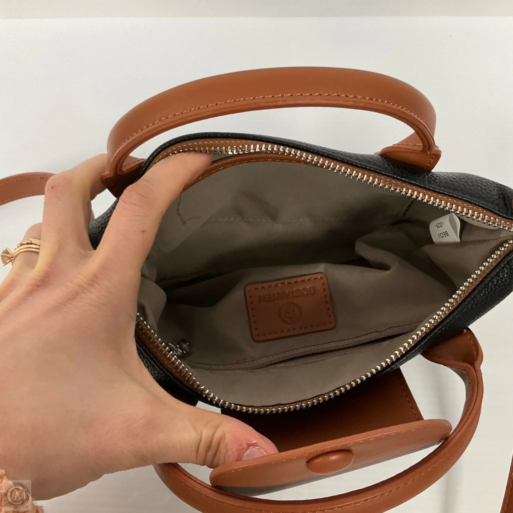 Crossbody By Clothes Mentor, Size: Small