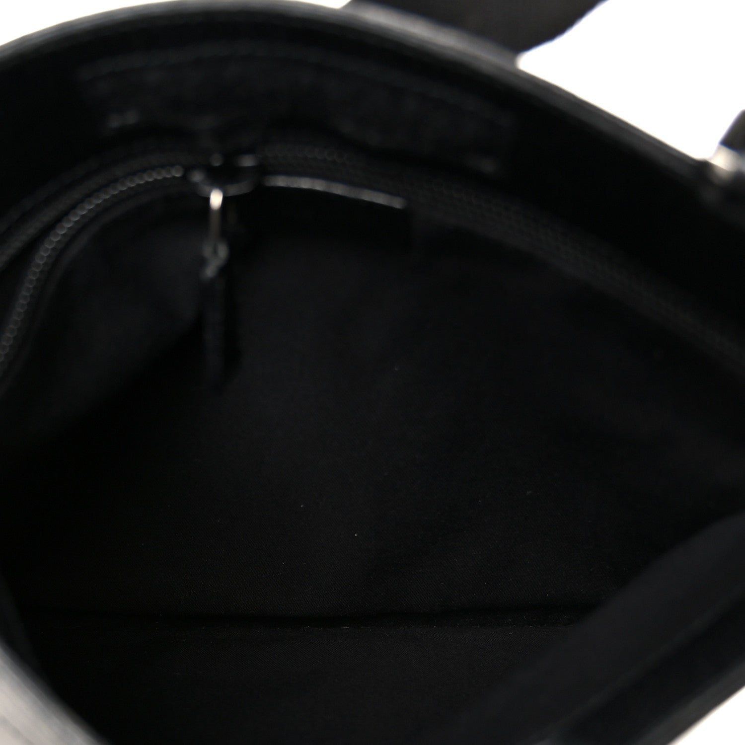 GG Monogram Messenger Crossbody Bag Black