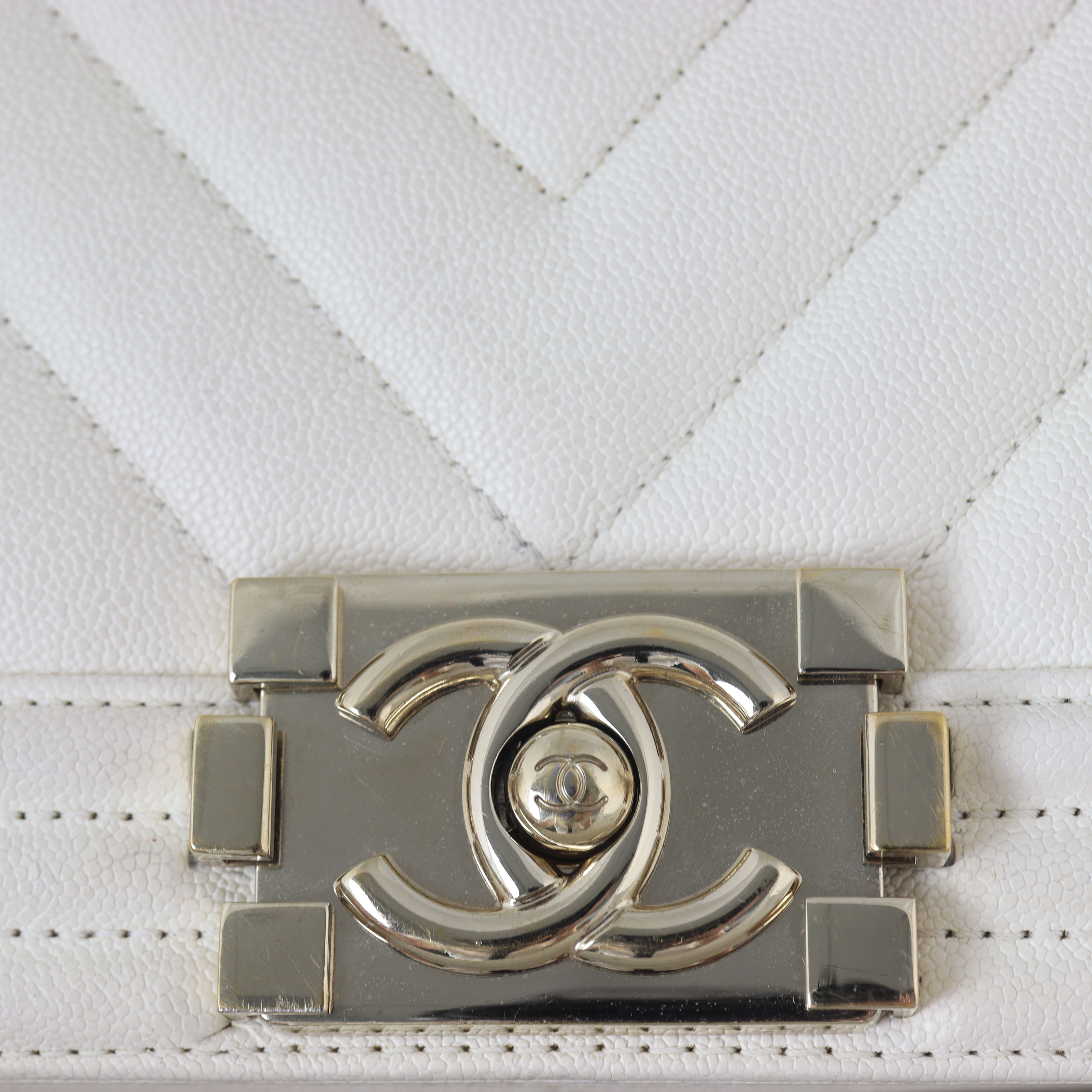 Chanel Boy Old Medium Chevron