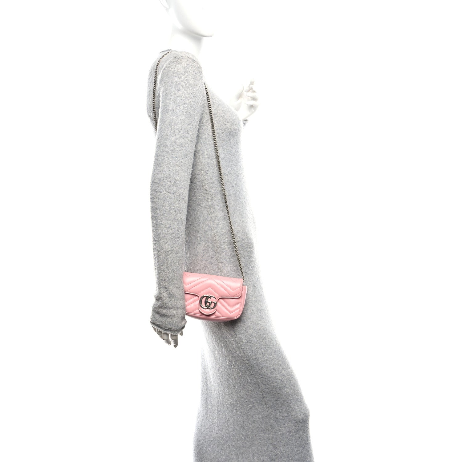Calfskin Matelasse Super Mini GG Marmont Shoulder Bag Wild Rose