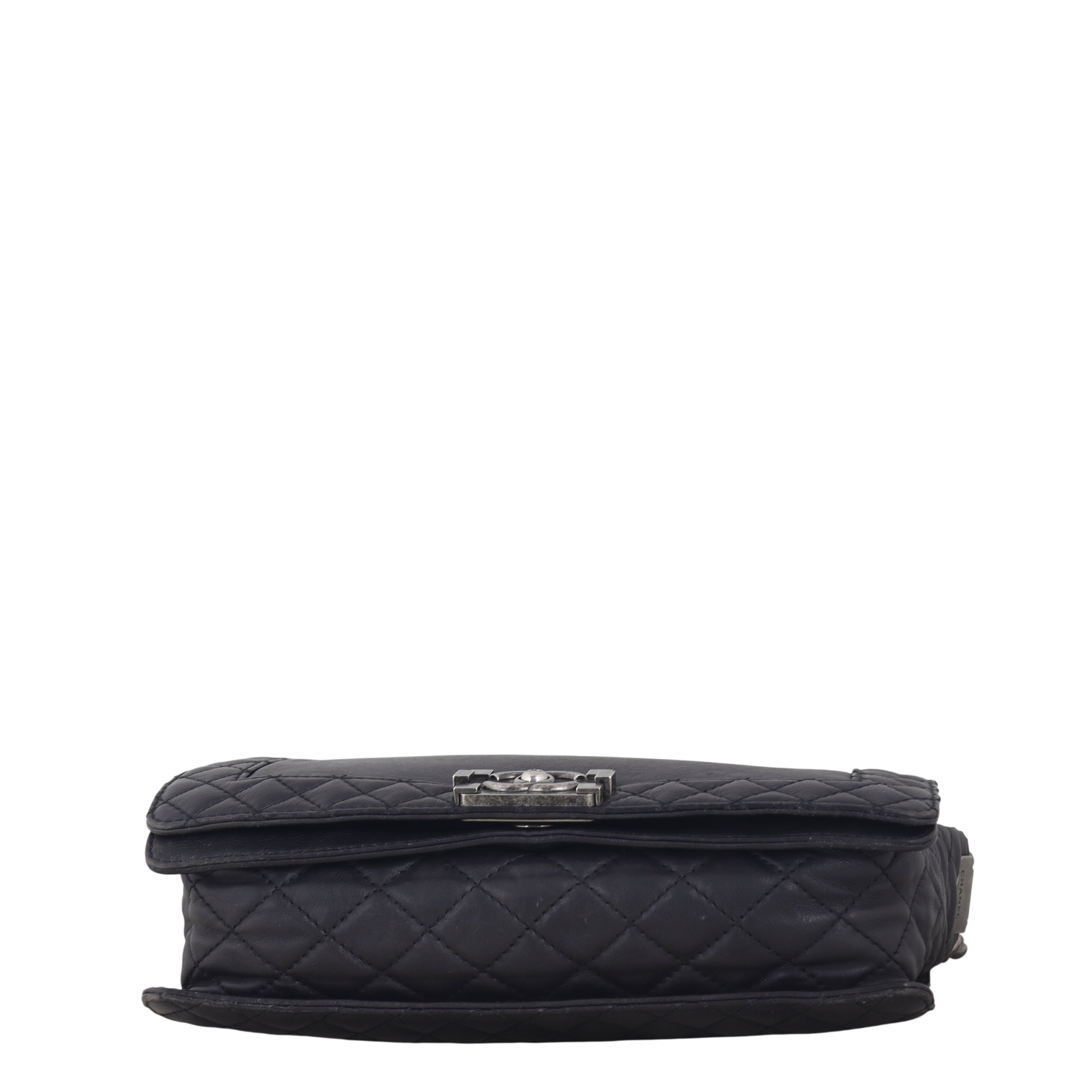 Chanel Boy Reverso New Medium