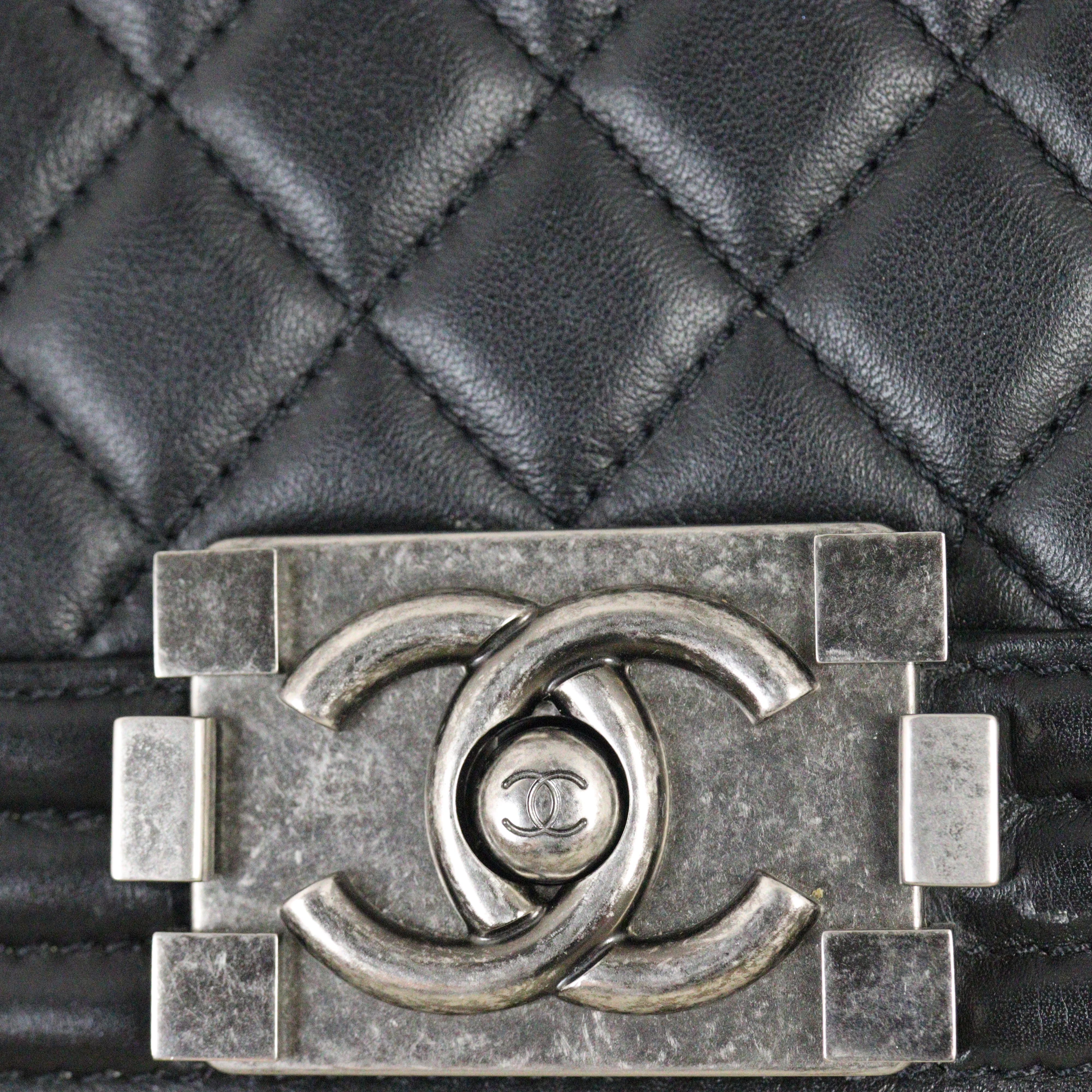 Chanel Boy Old Medium