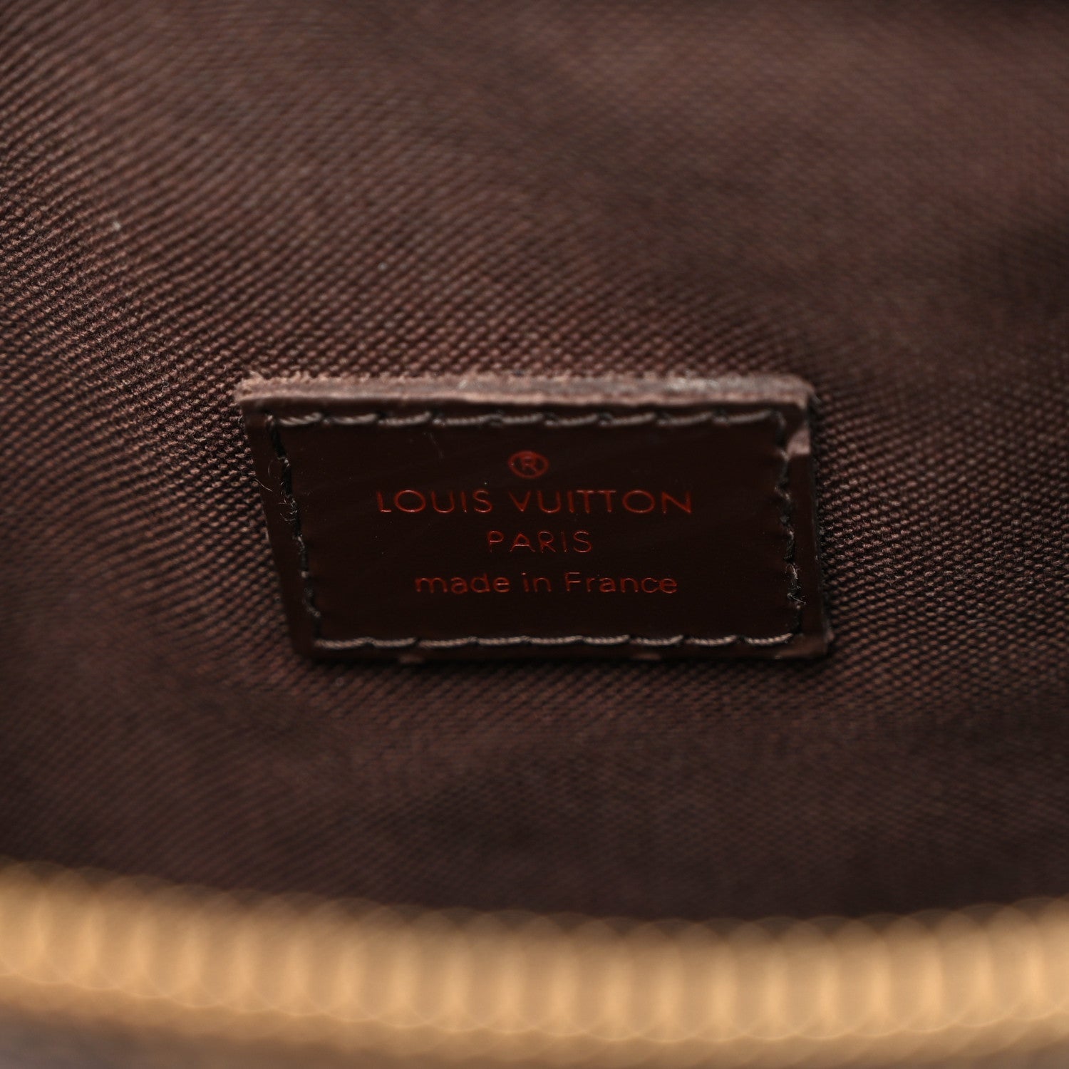 Damier Ebene Pochette Melville