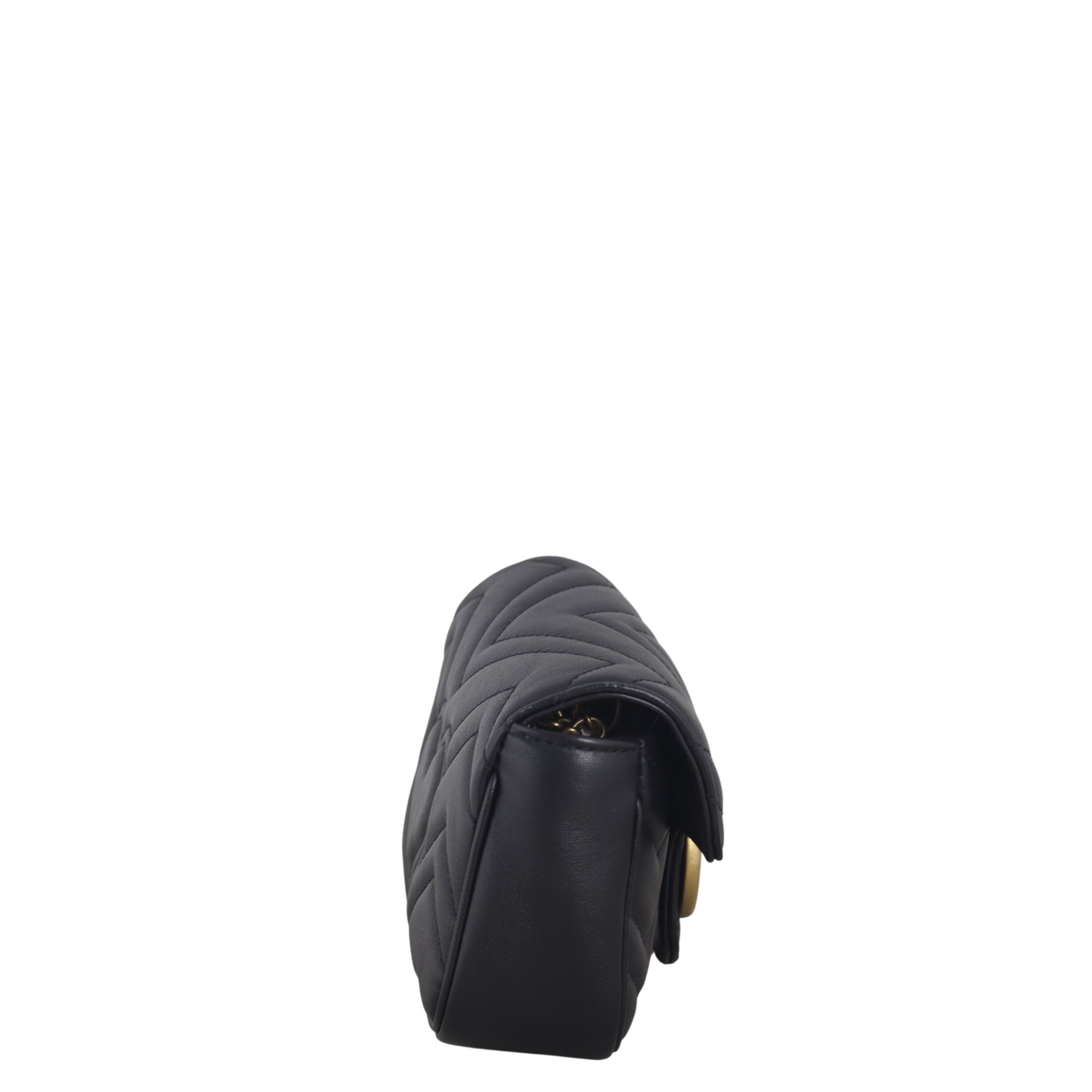 Gucci GG Marmont Matelasse Super Mini Shoulder Bag