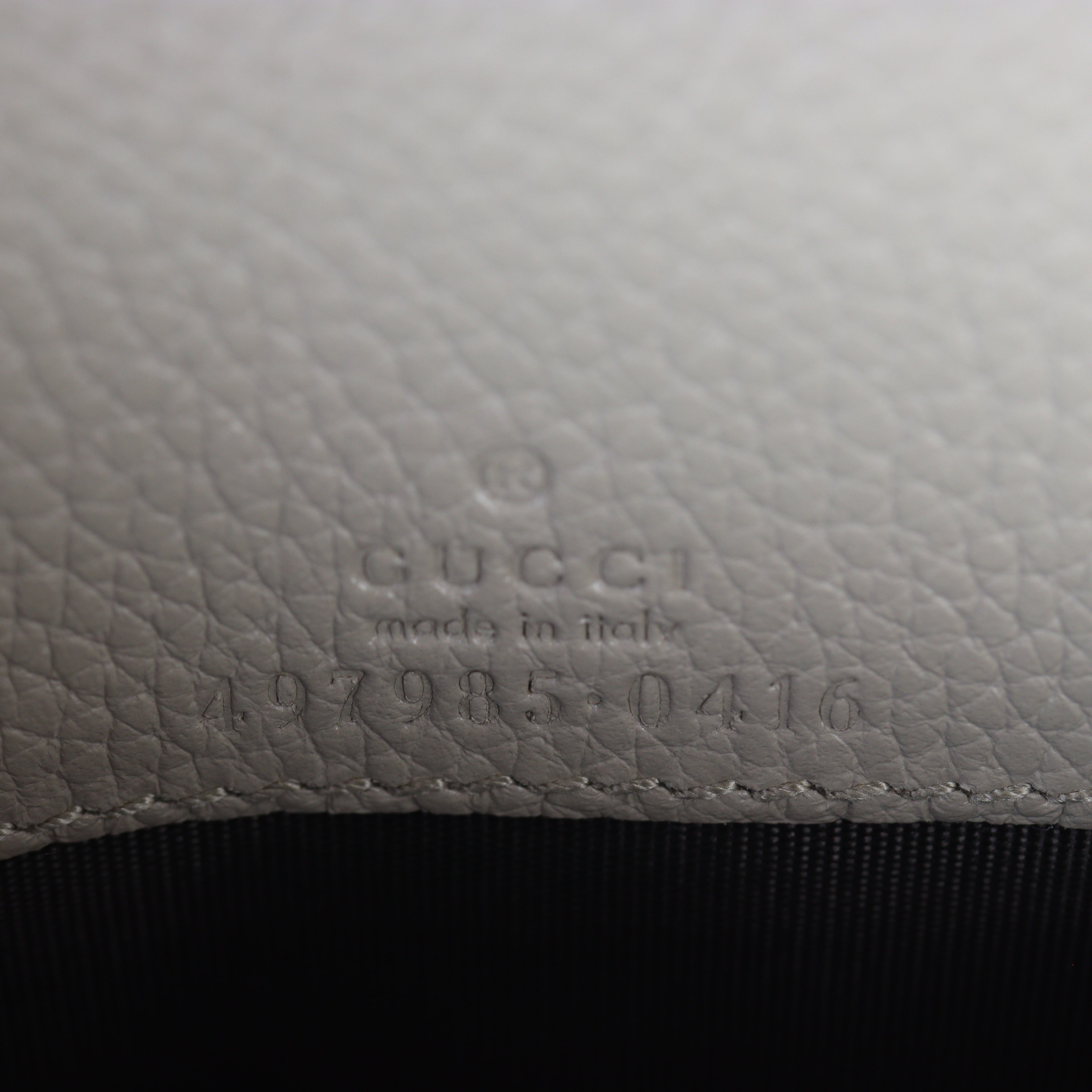 Gucci GG Supreme Marmont Wallet On Chain