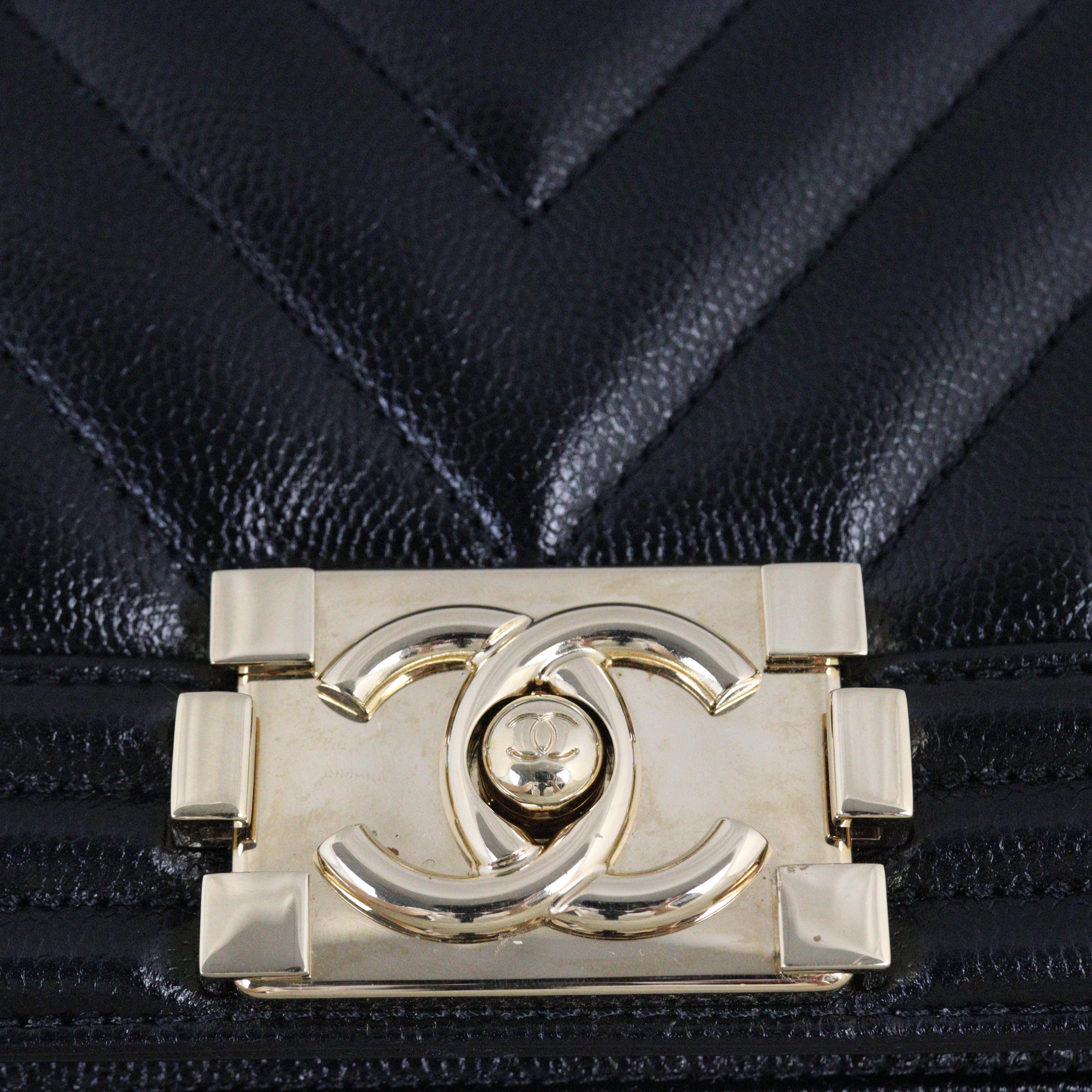 Chanel Boy Old Medium Chevron