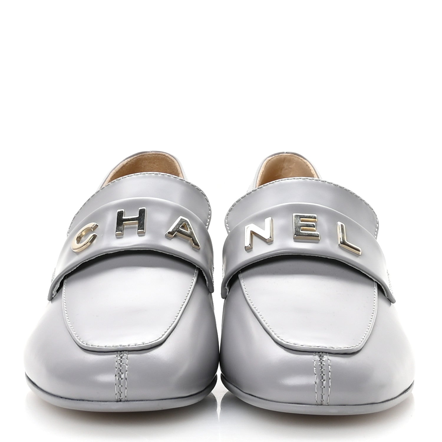 Shiny Calfskin Logo Loafers 37 Light Grey
