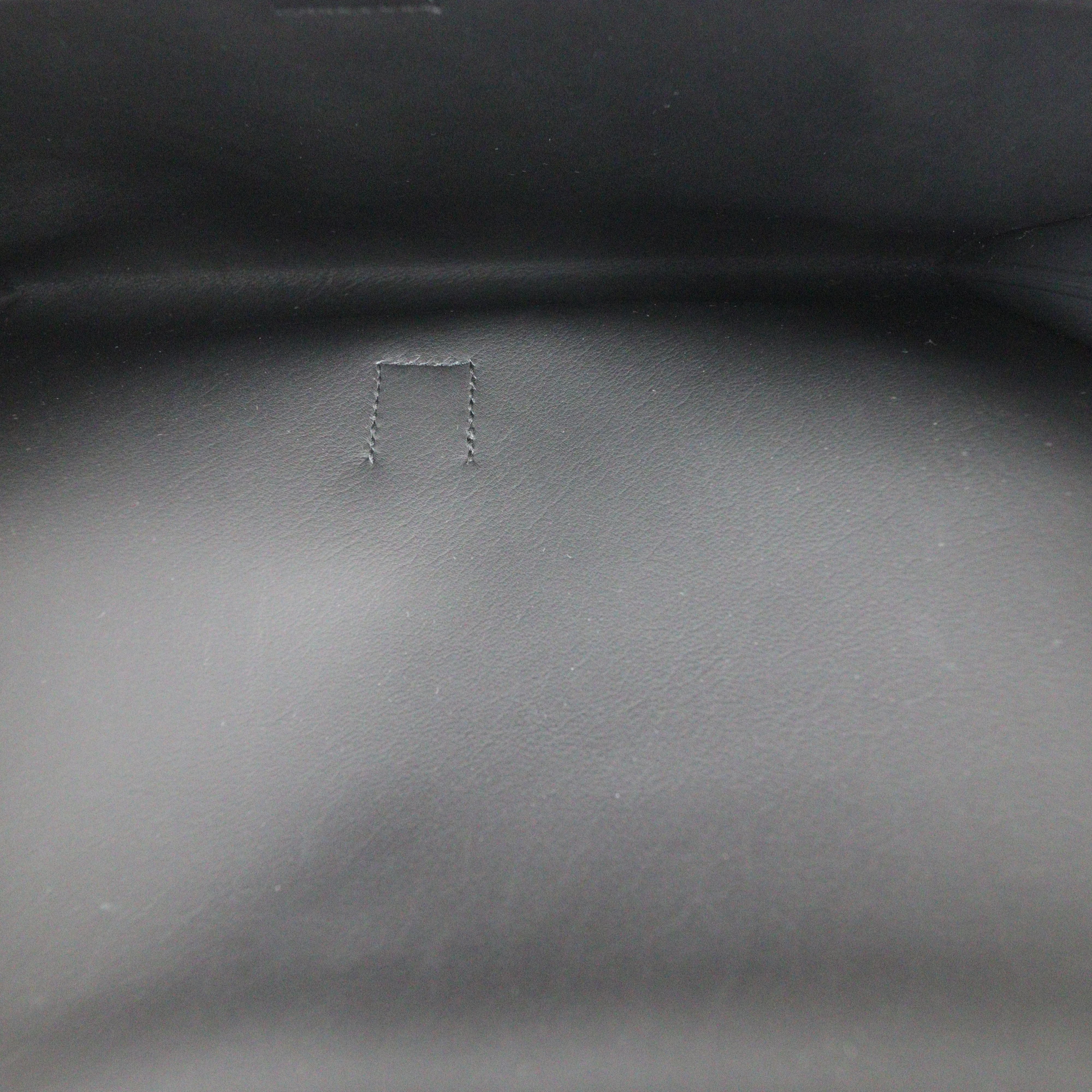 Hermes Jige Elan 29 Clutch Swift