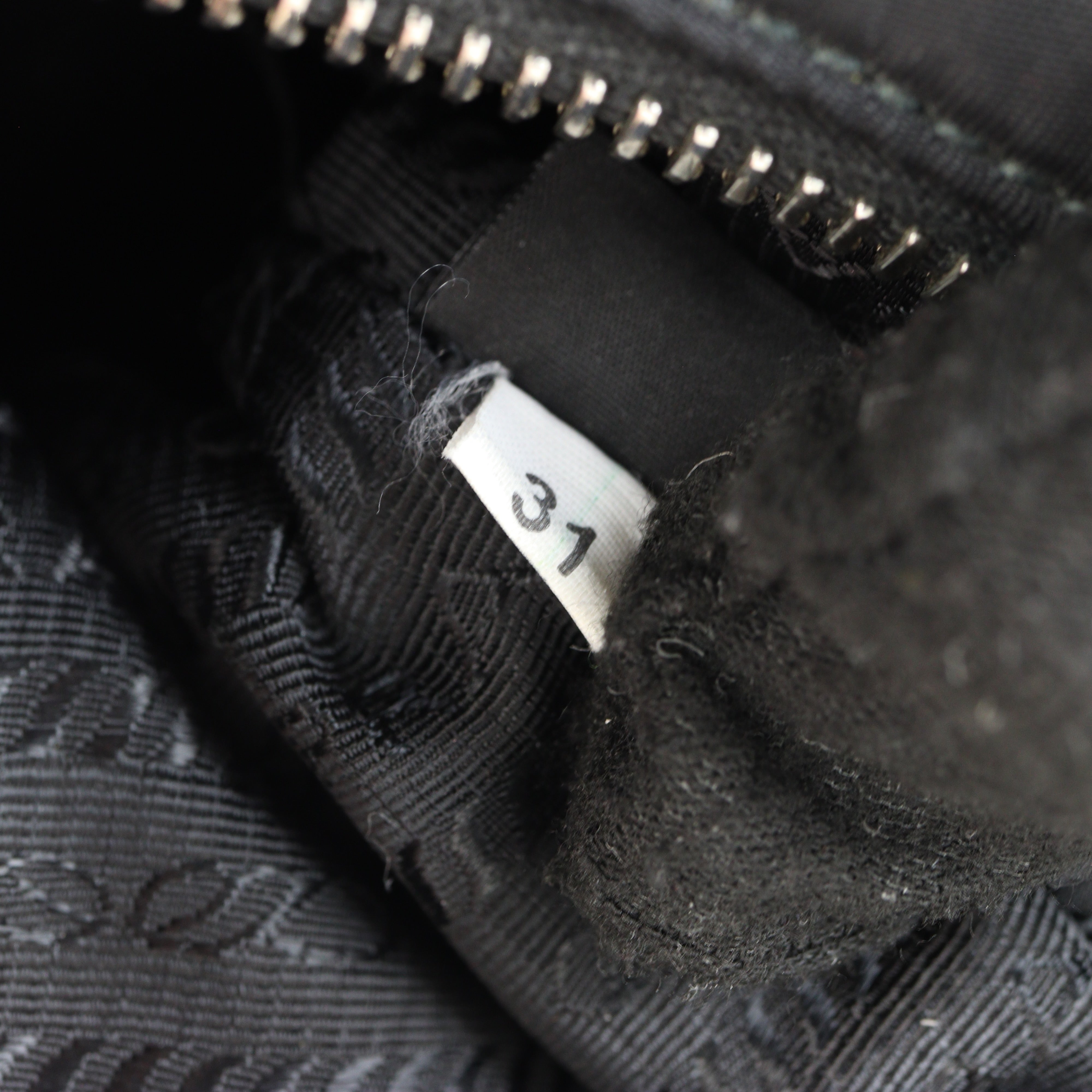 Prada Re-Edition 2005 Tessuto Mini Bag