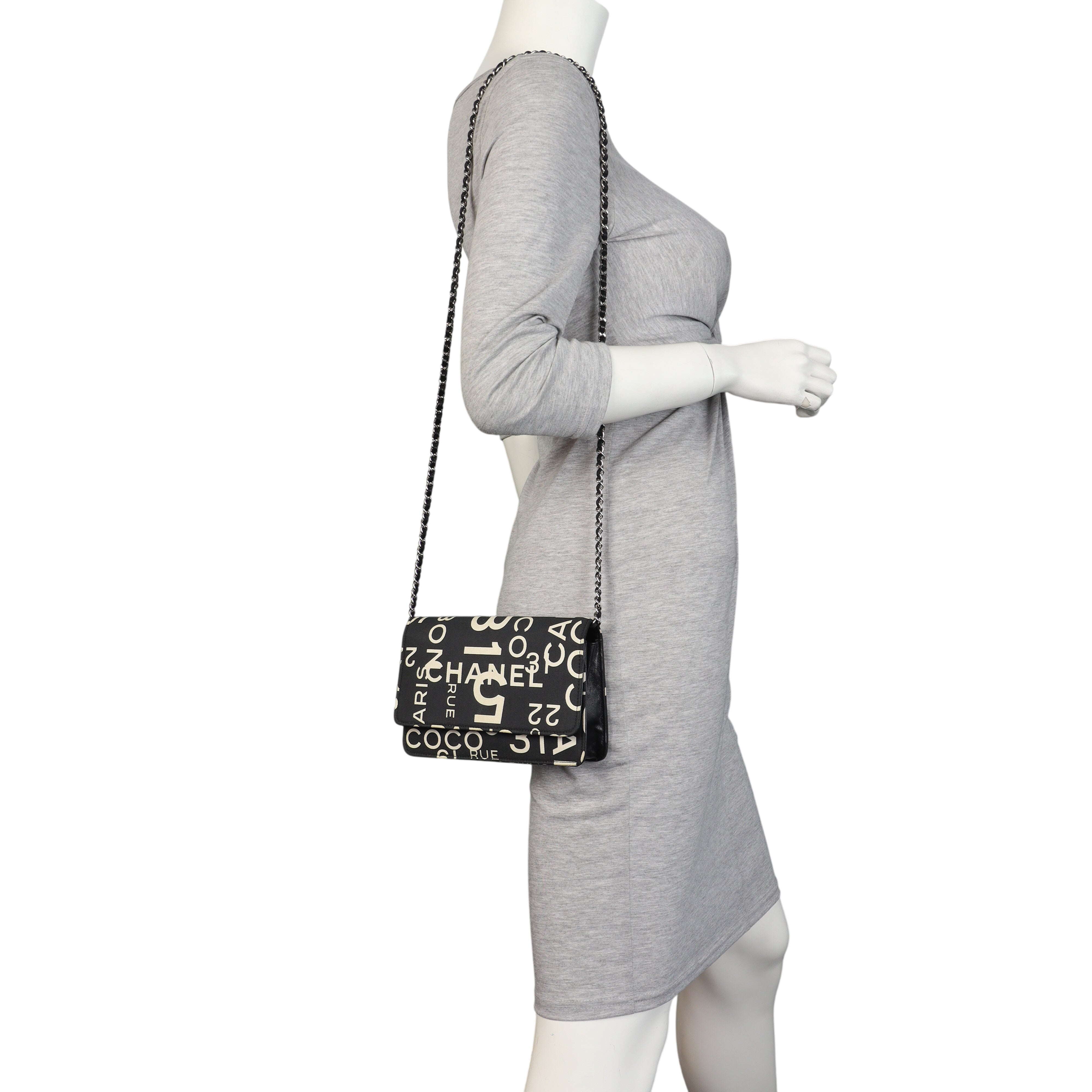 Chanel 31 Rue Cambon Canvas Wallet on Chain