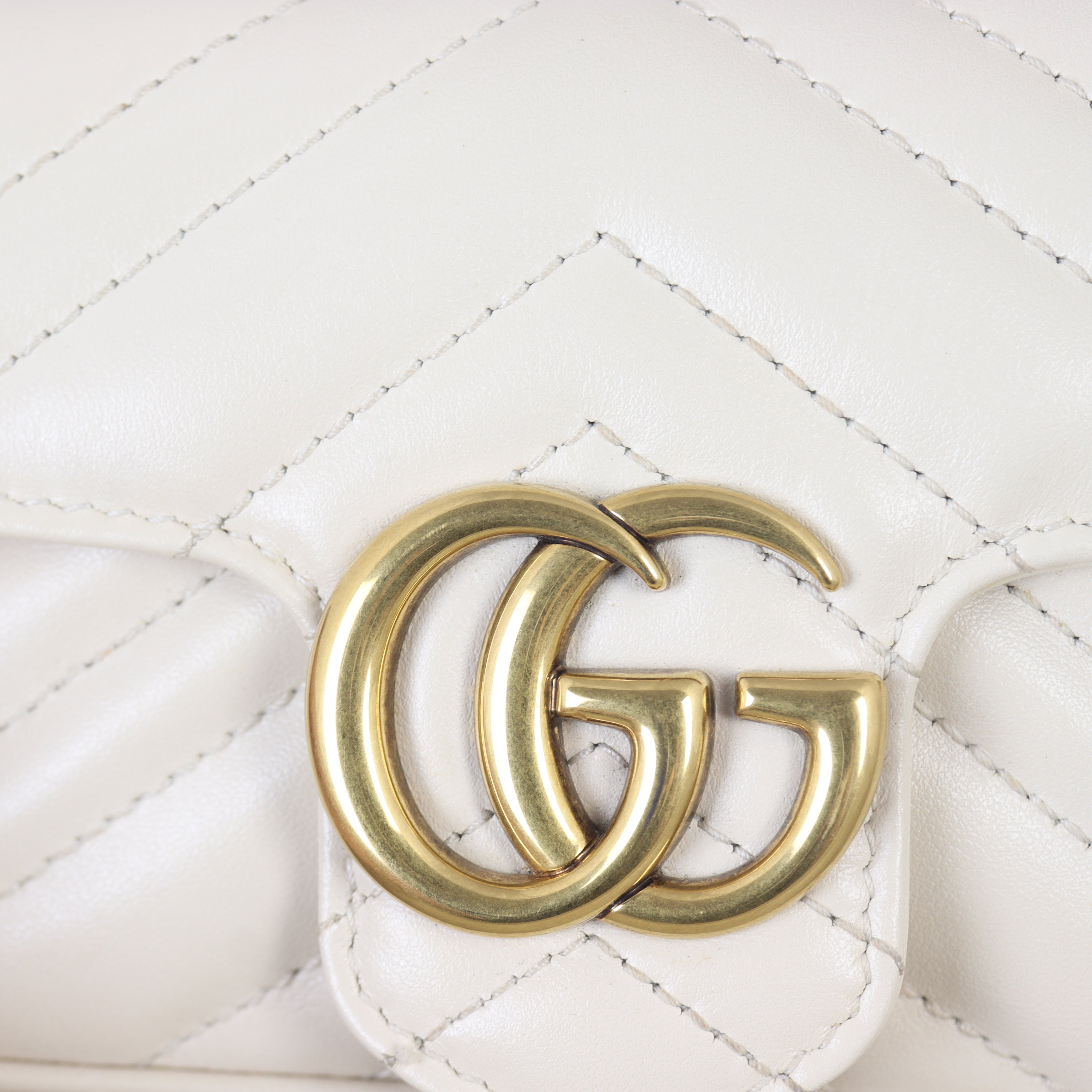 Gucci GG Marmont Matelasse Super Mini Shoulder Bag