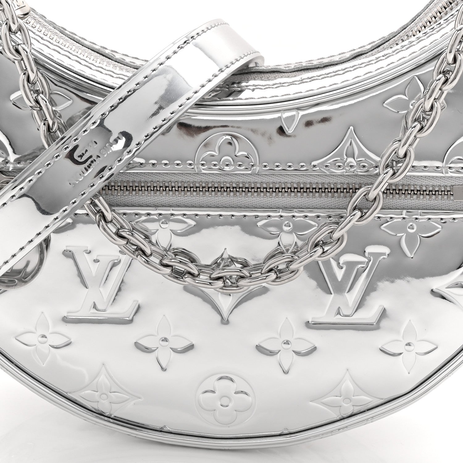 Monogram Miroir Loop PM Silver