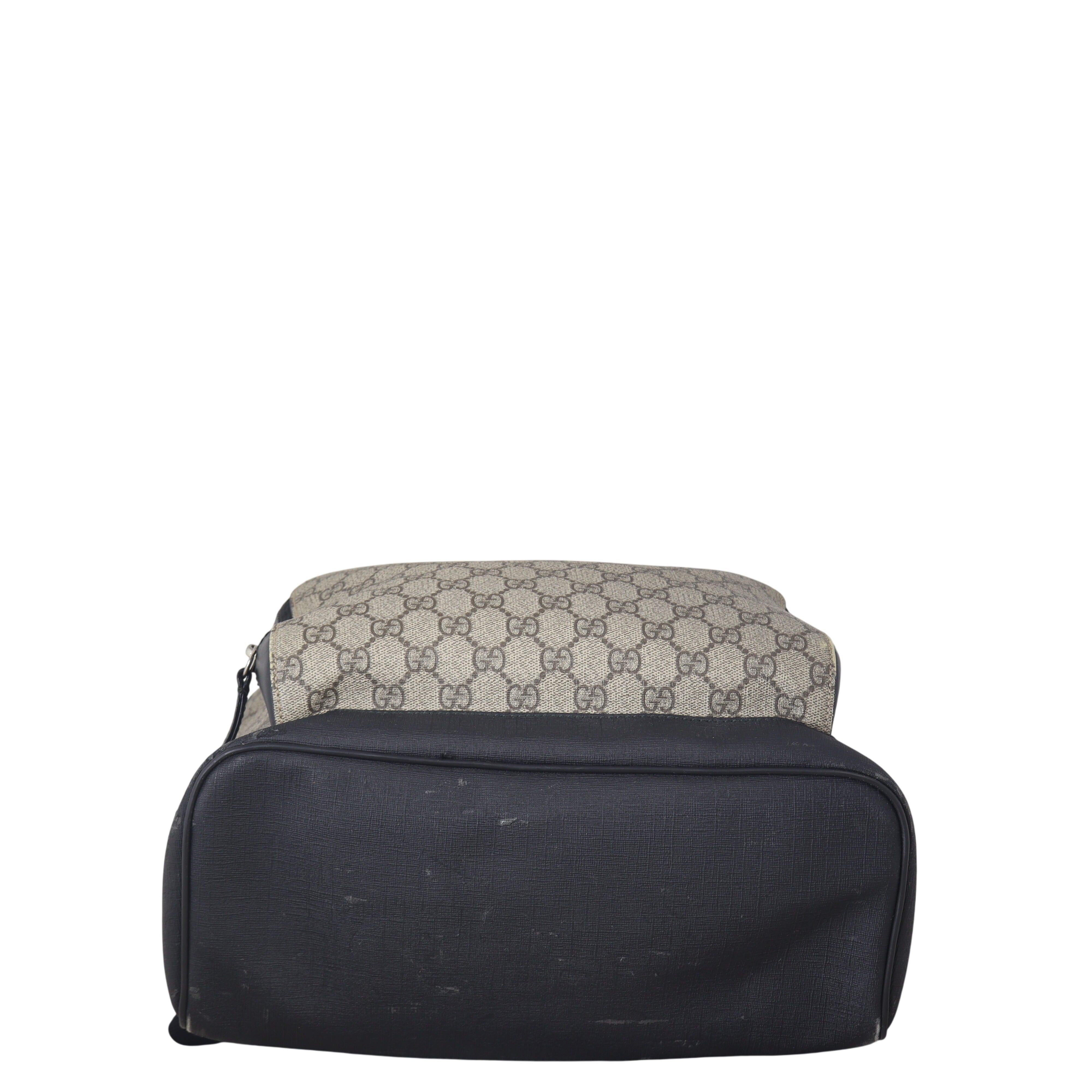Gucci GG Supreme Backpack Large
