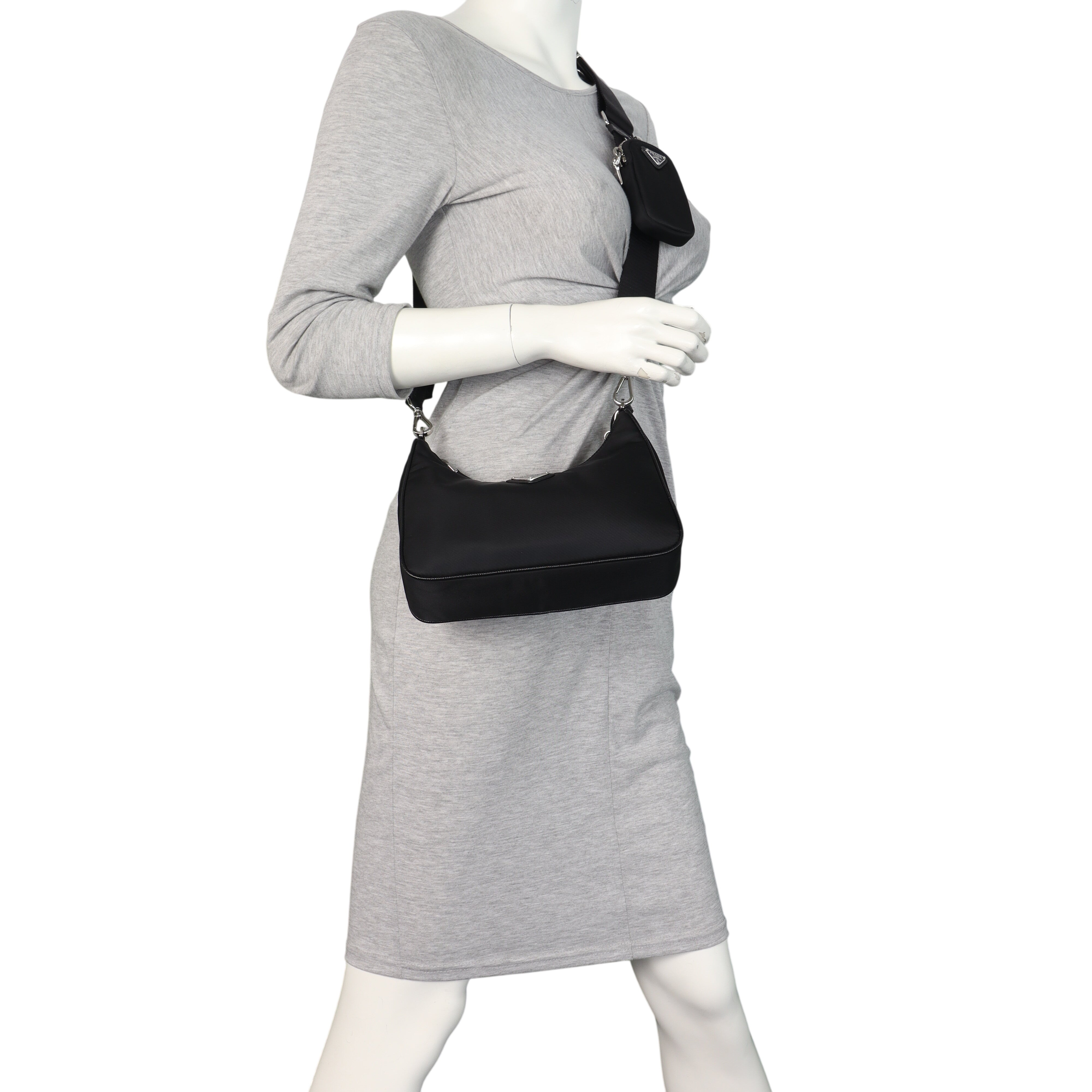 Prada Re-Edition 2005 Tessuto Shoulder Bag