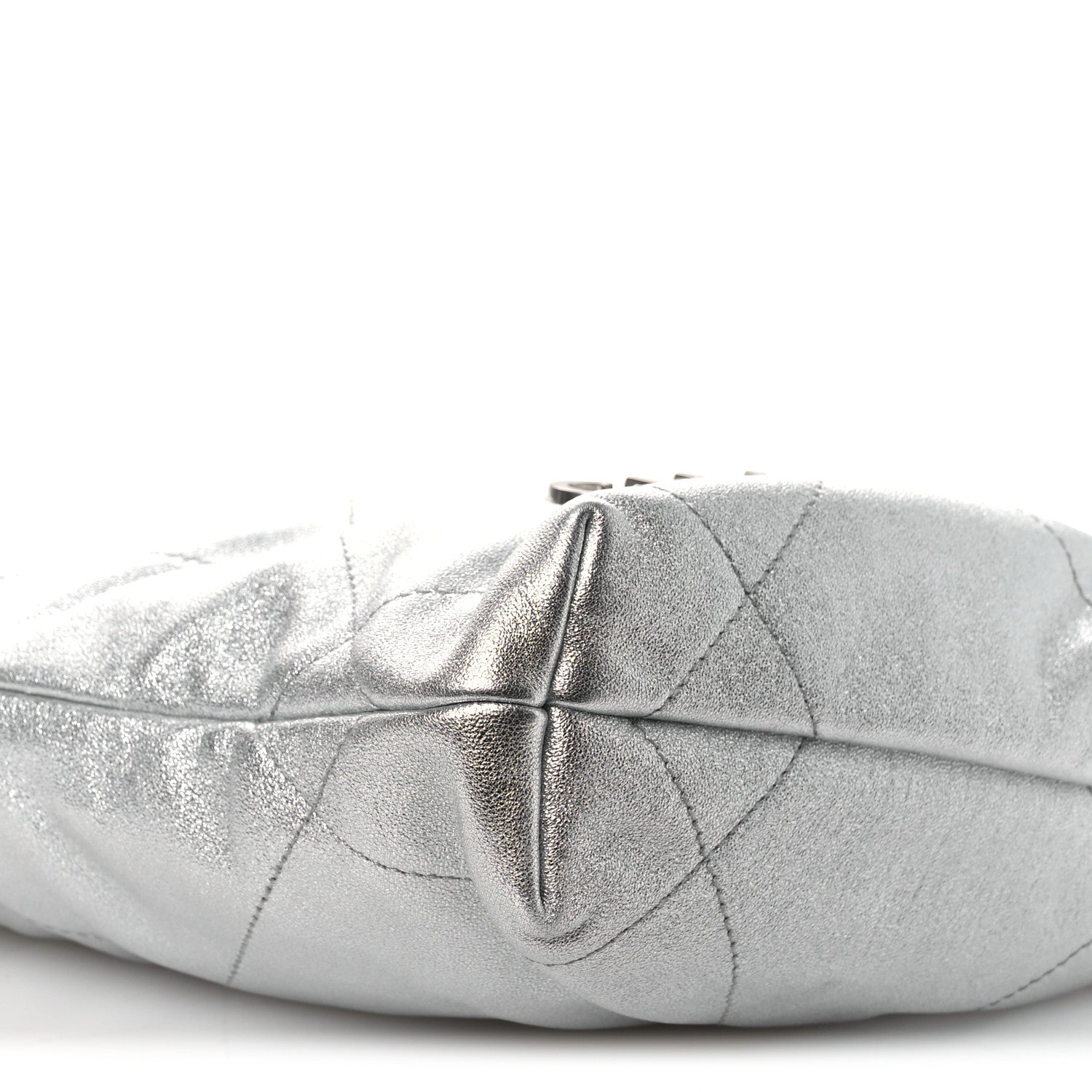 Metallic Lambskin Quilted Mini Chanel 22 Silvery