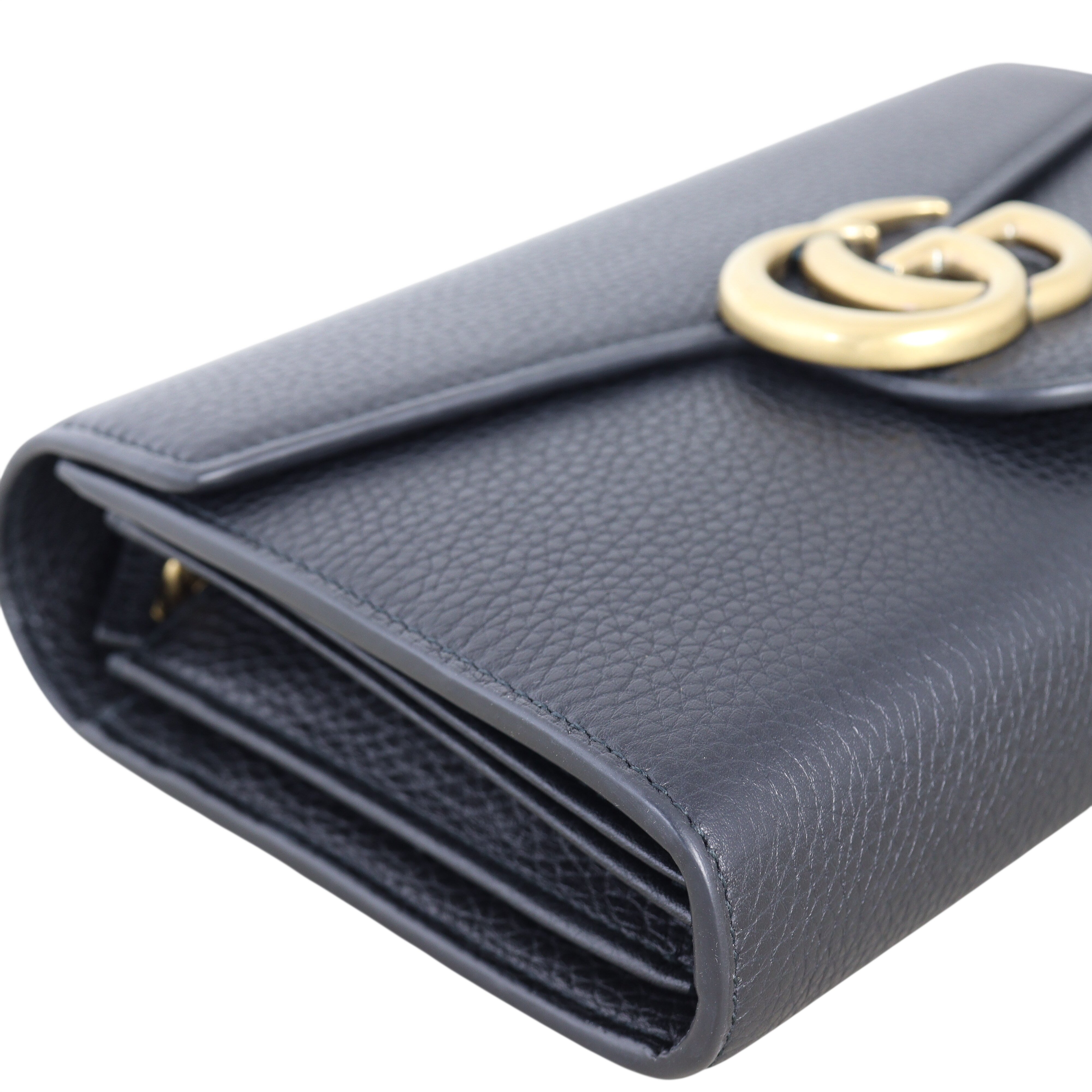 Gucci GG Marmont Wallet on Chain