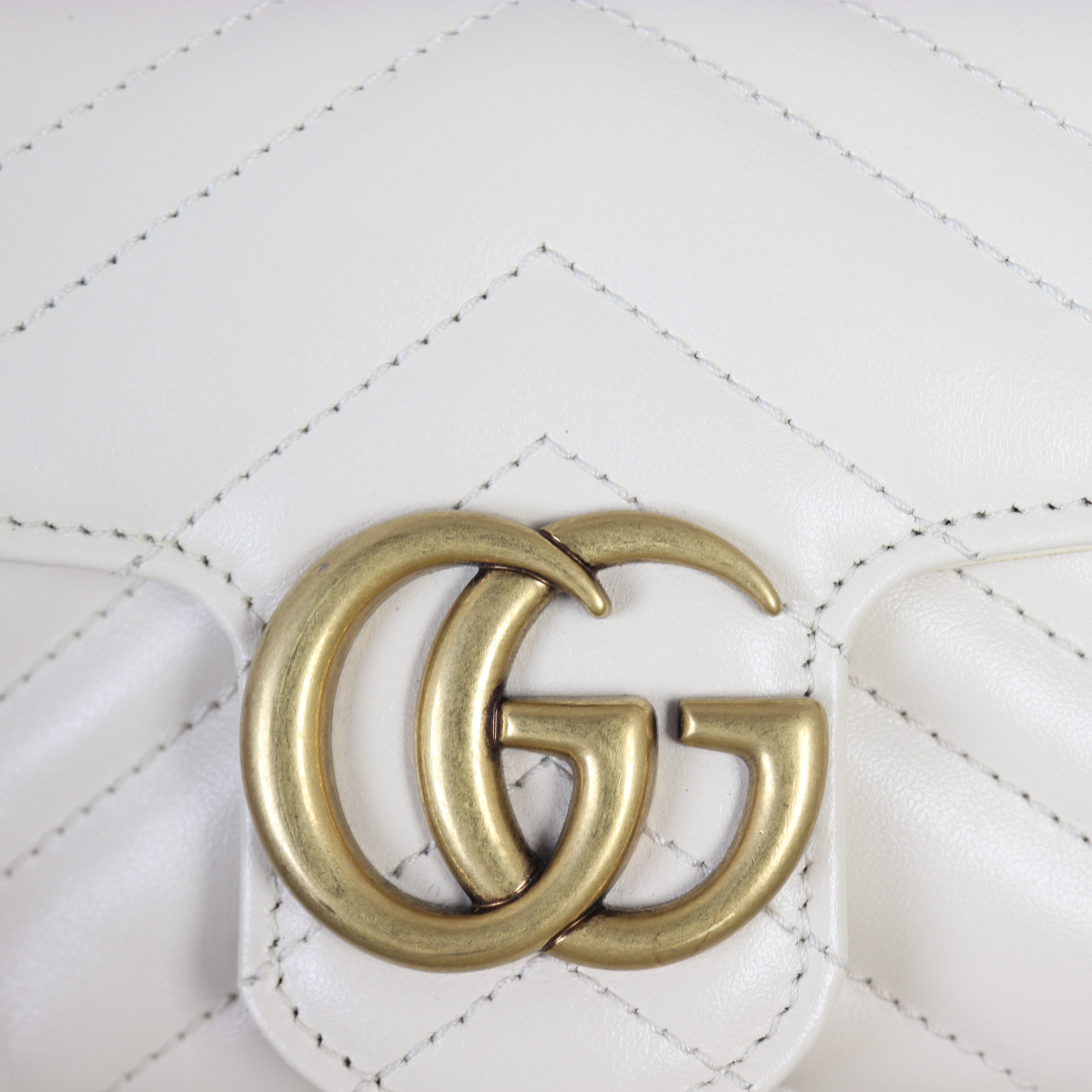 Gucci GG Marmont Matelasse Super Mini Shoulder Bag