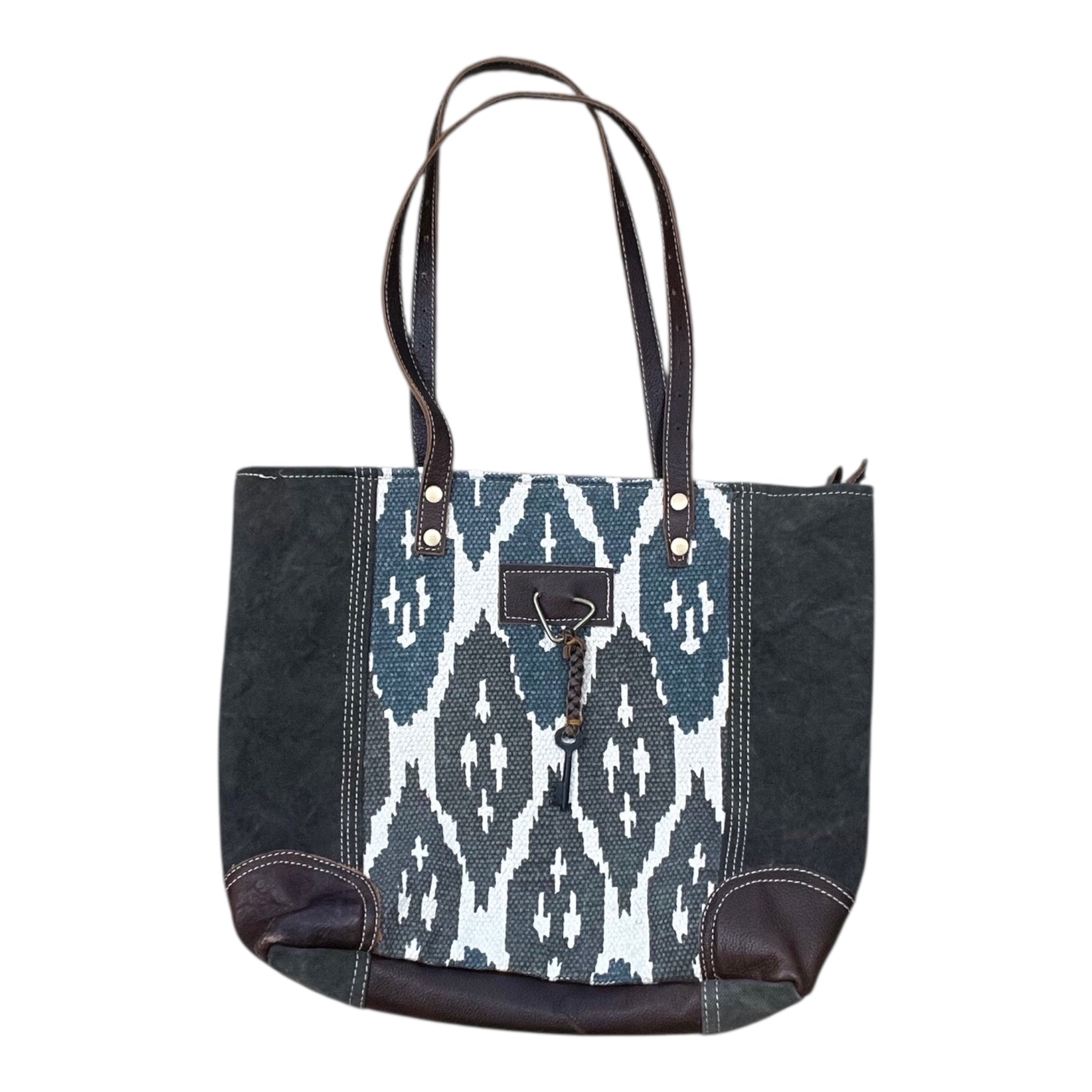 Tote By Myra In Brown, Size:Large