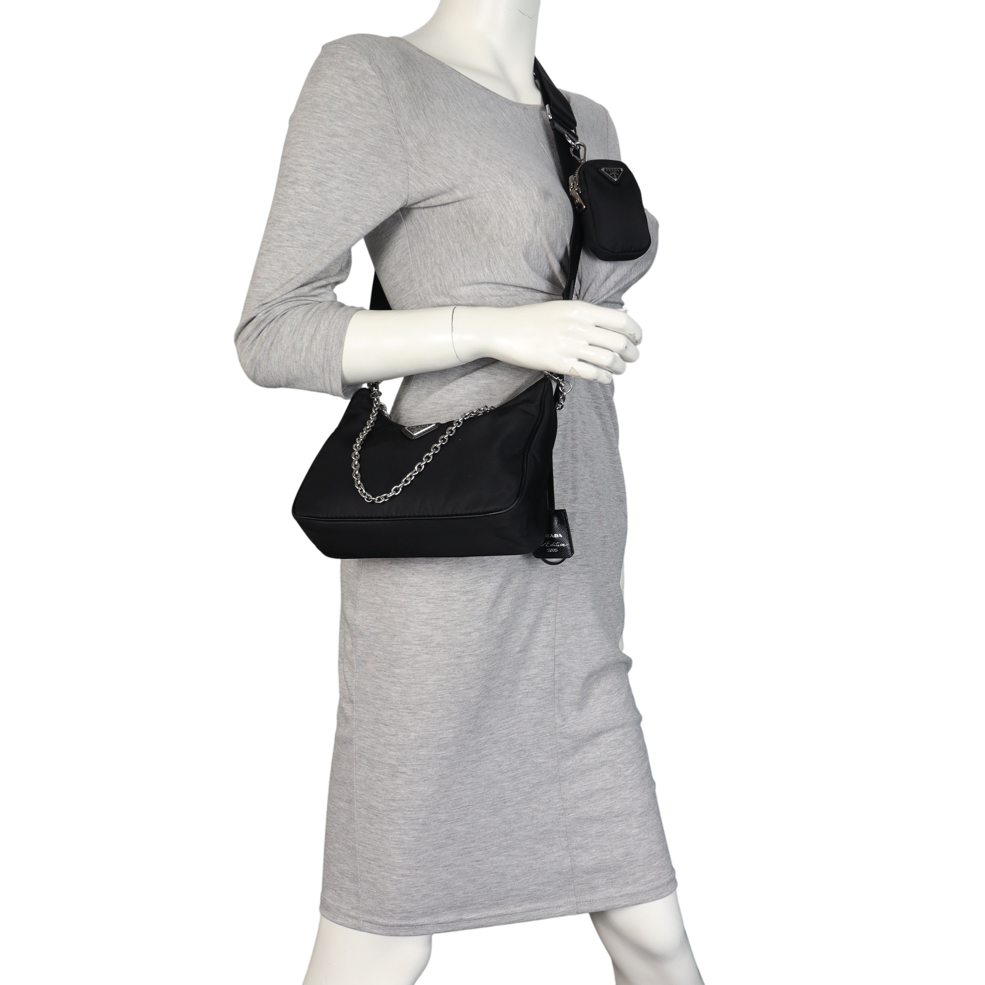 Prada Re-Edition 2005 Tessuto Shoulder Bag