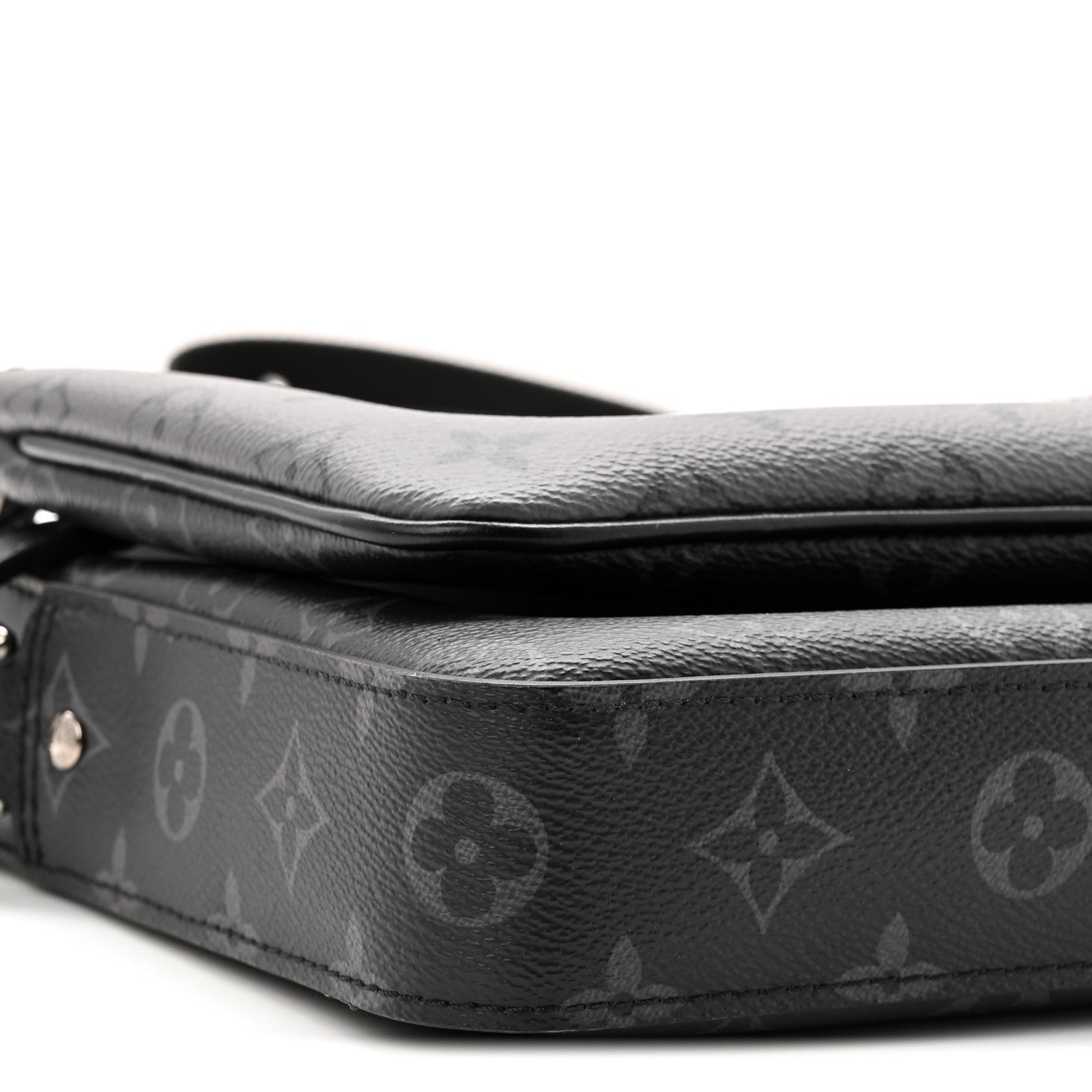 Reverse Monogram Eclipse Trio Messenger