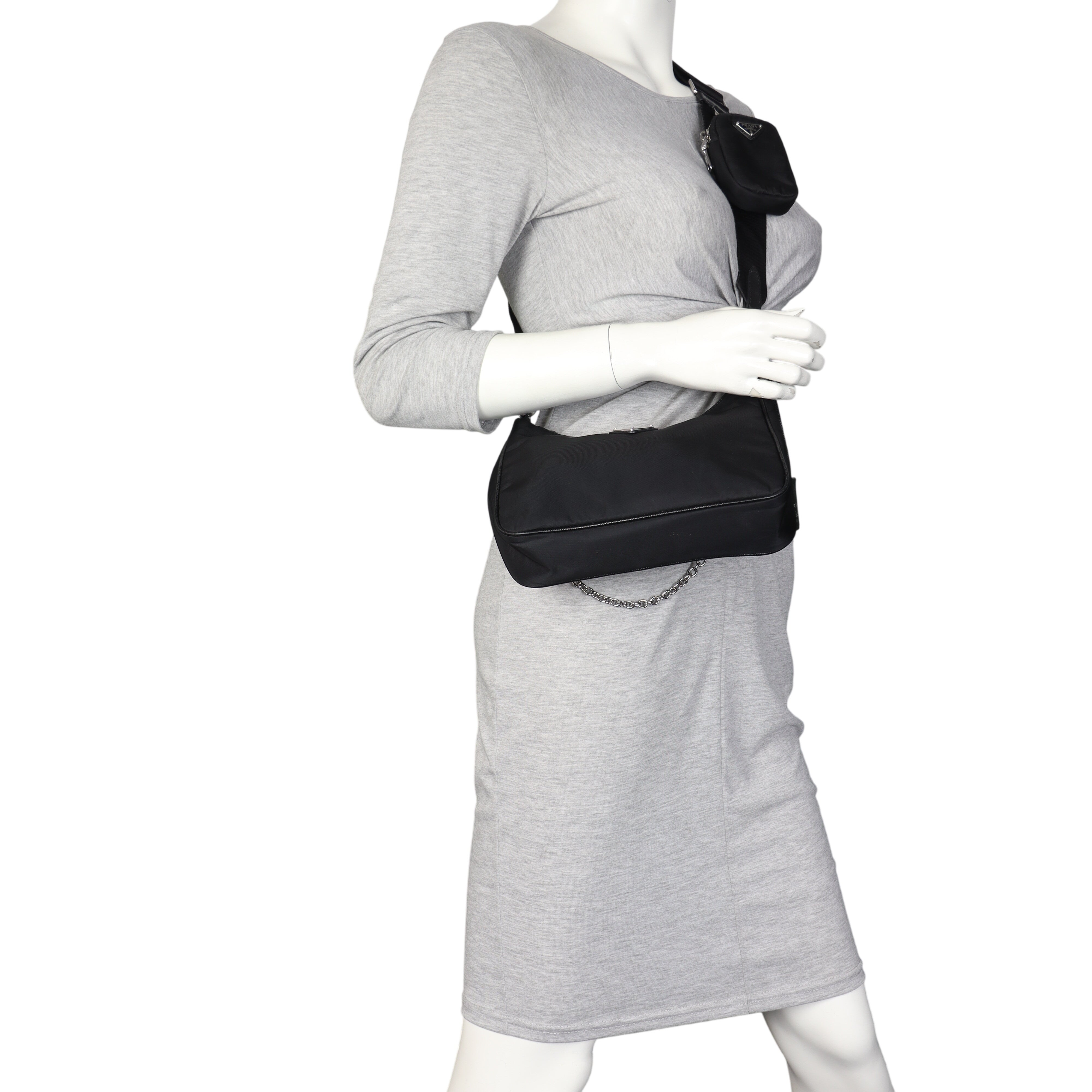 Prada Re-Edition 2005 Tessuto Shoulder Bag