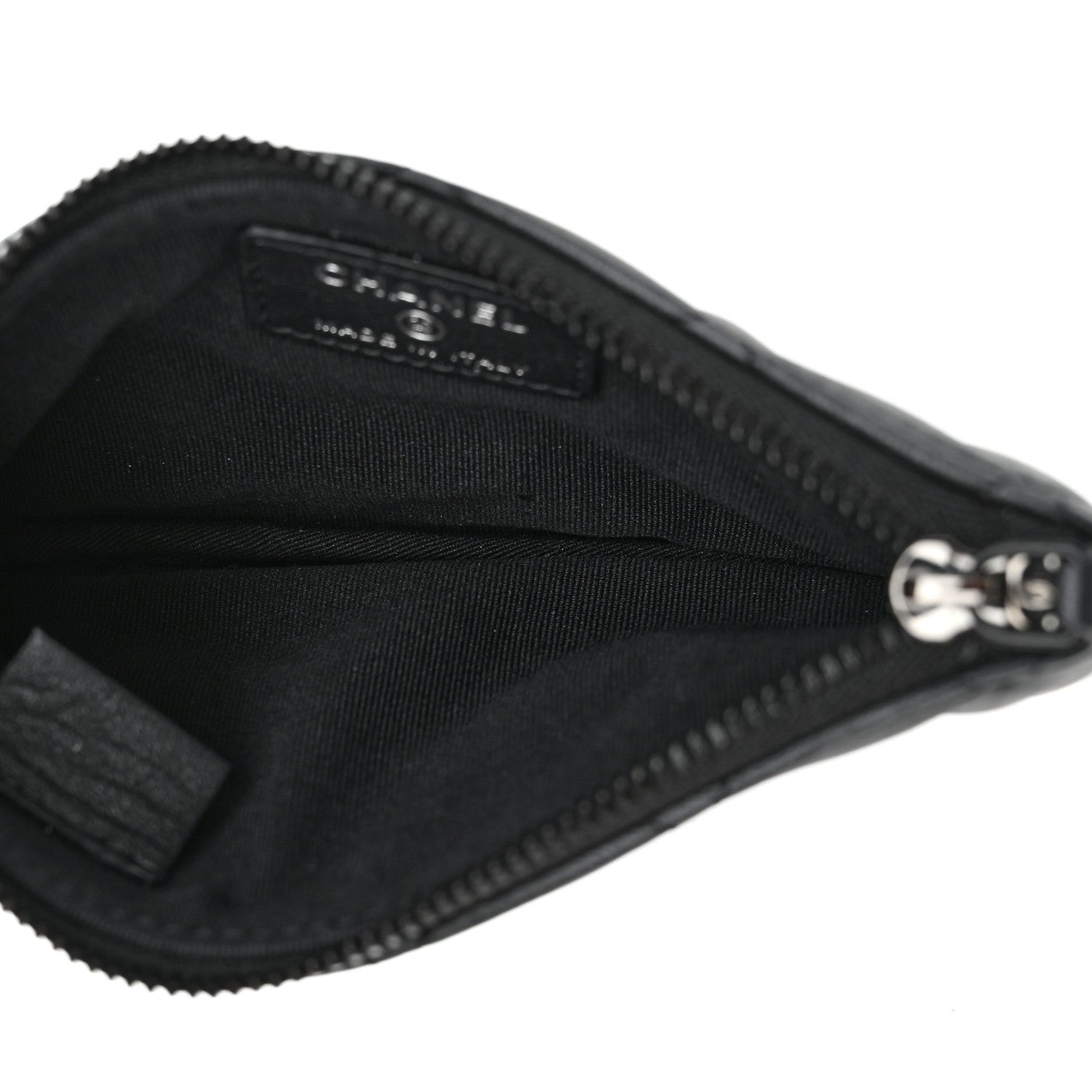 Pearly Lambskin Quilted Small Cosmetic Case So Black