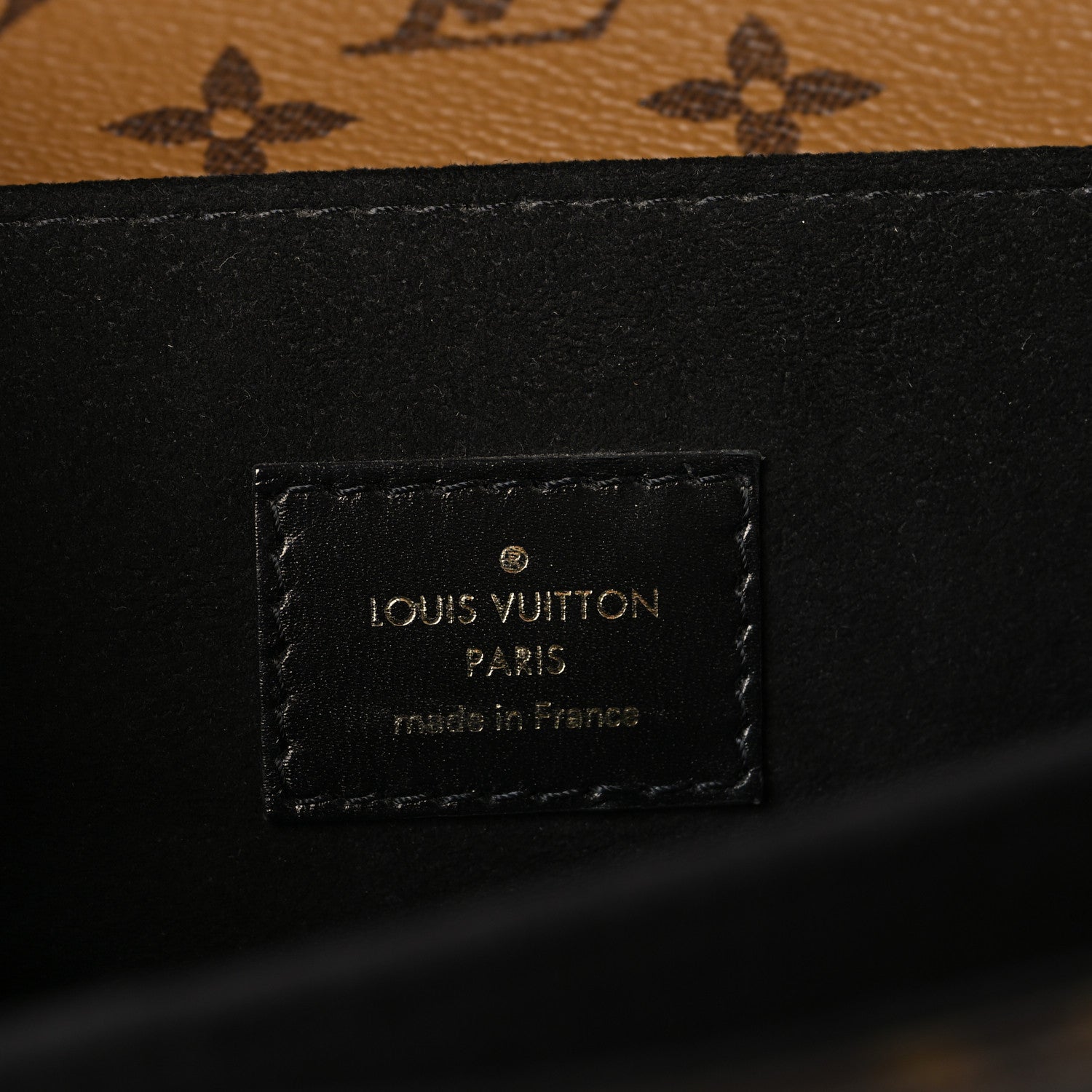 Reverse Monogram Pochette Metis