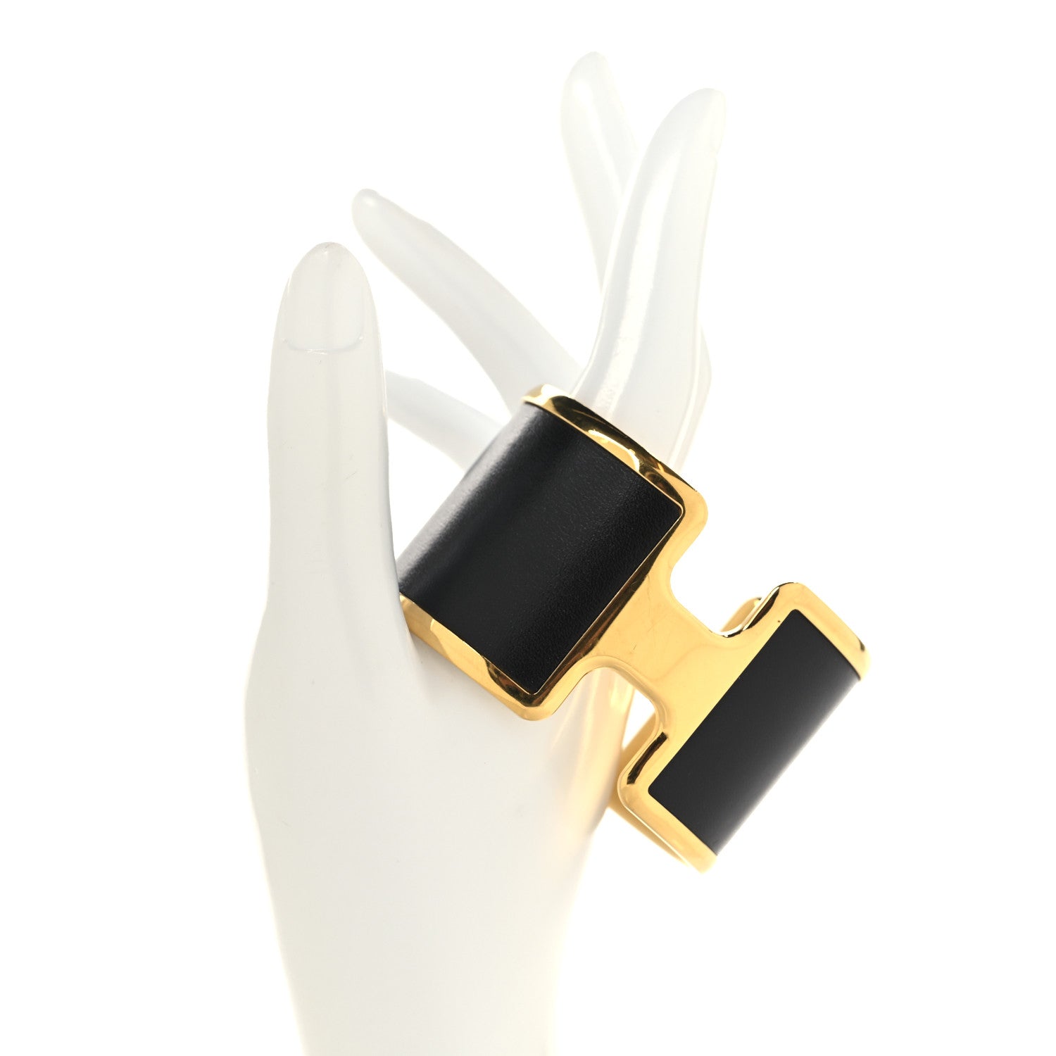 Box Olympe Cuff Bracelet Black