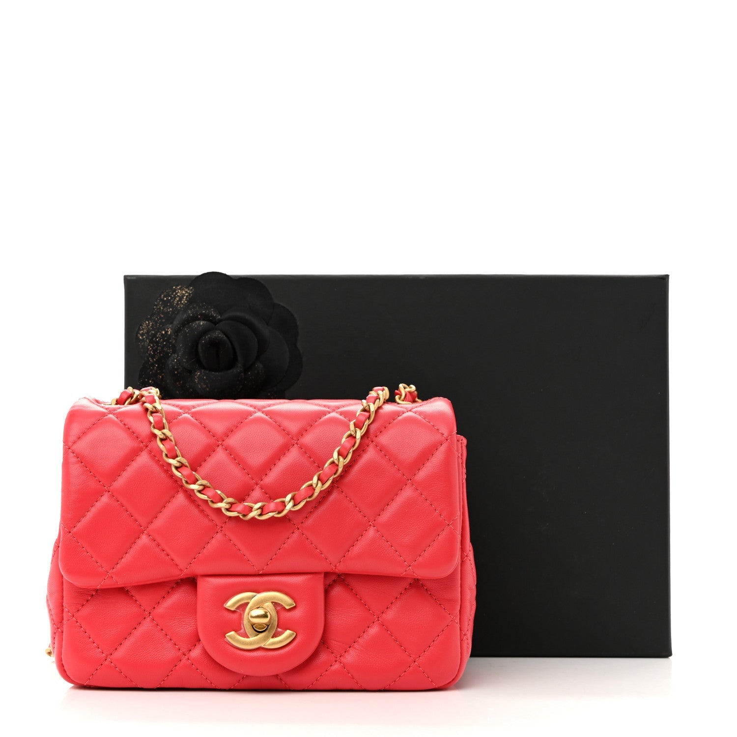 Lambskin Quilted Mini Pearl Crush Flap Red