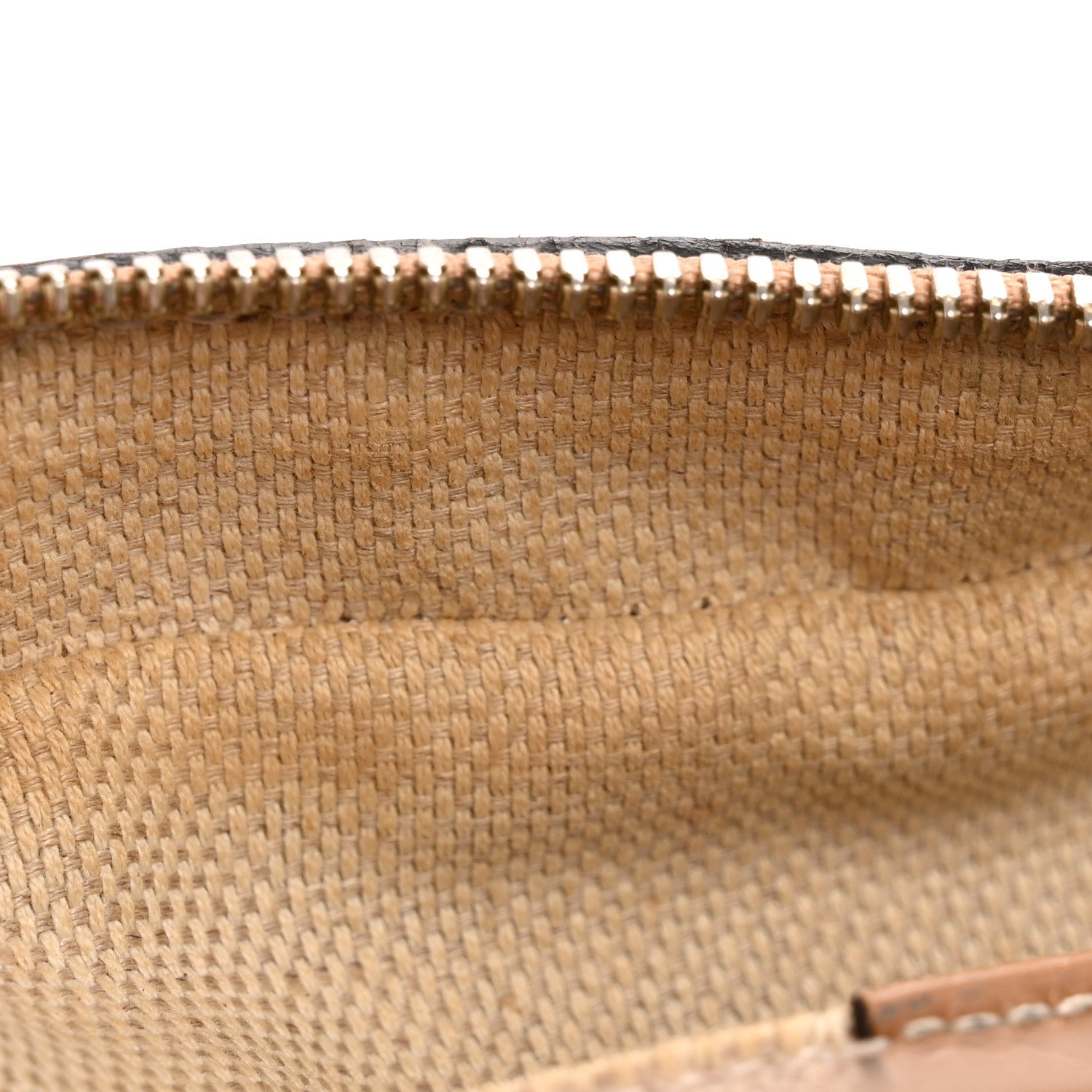 Pebbled Calfskin Small Soho Disco Bag Camelia