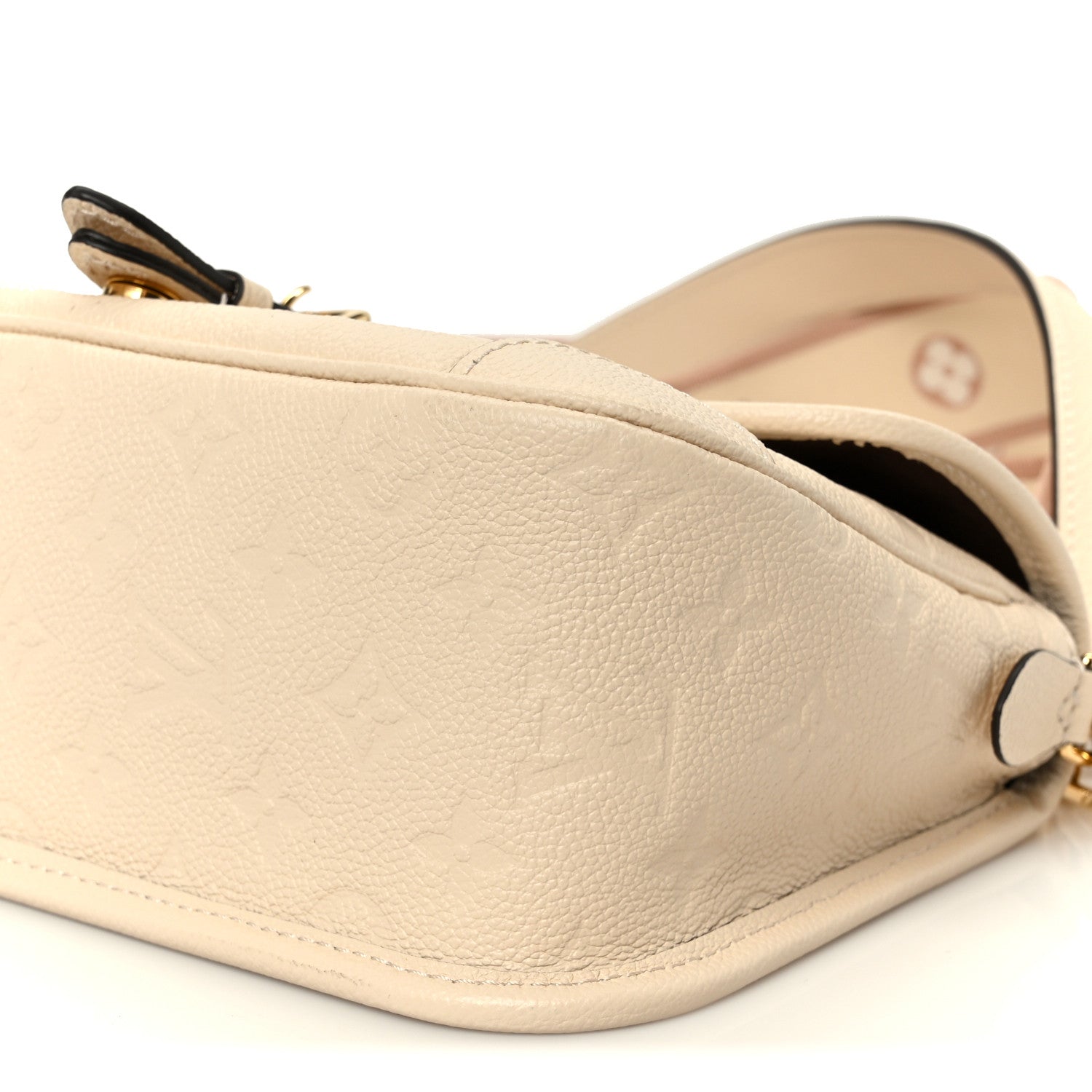 Empreinte Monogram Giant Diane Cream