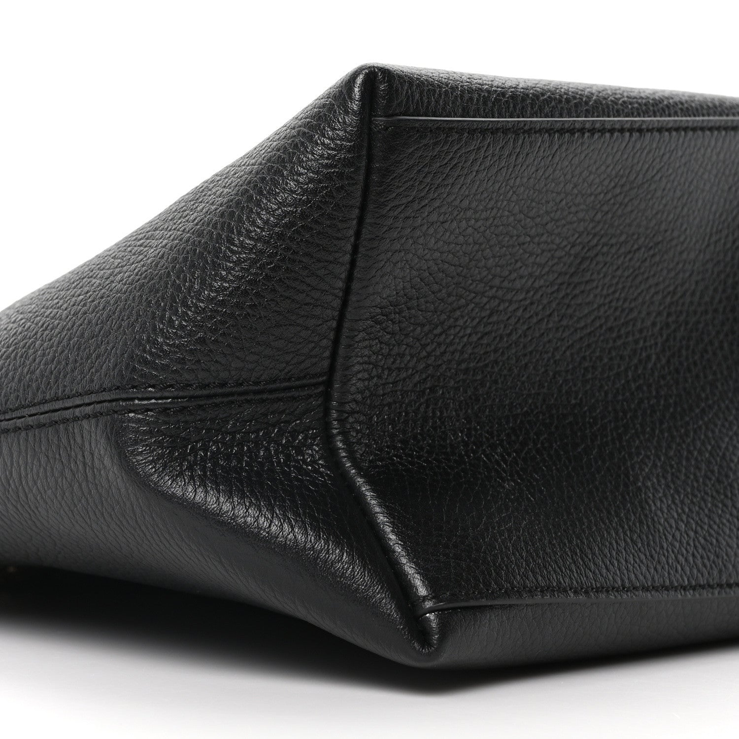 Pebbled Calfskin Medium Soho Chain Shoulder Bag Black