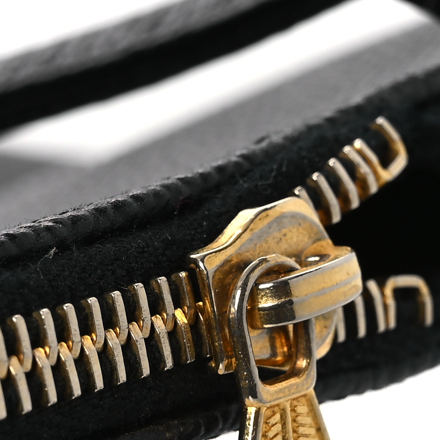 Caviar Large CC Shoulder Bag Black
