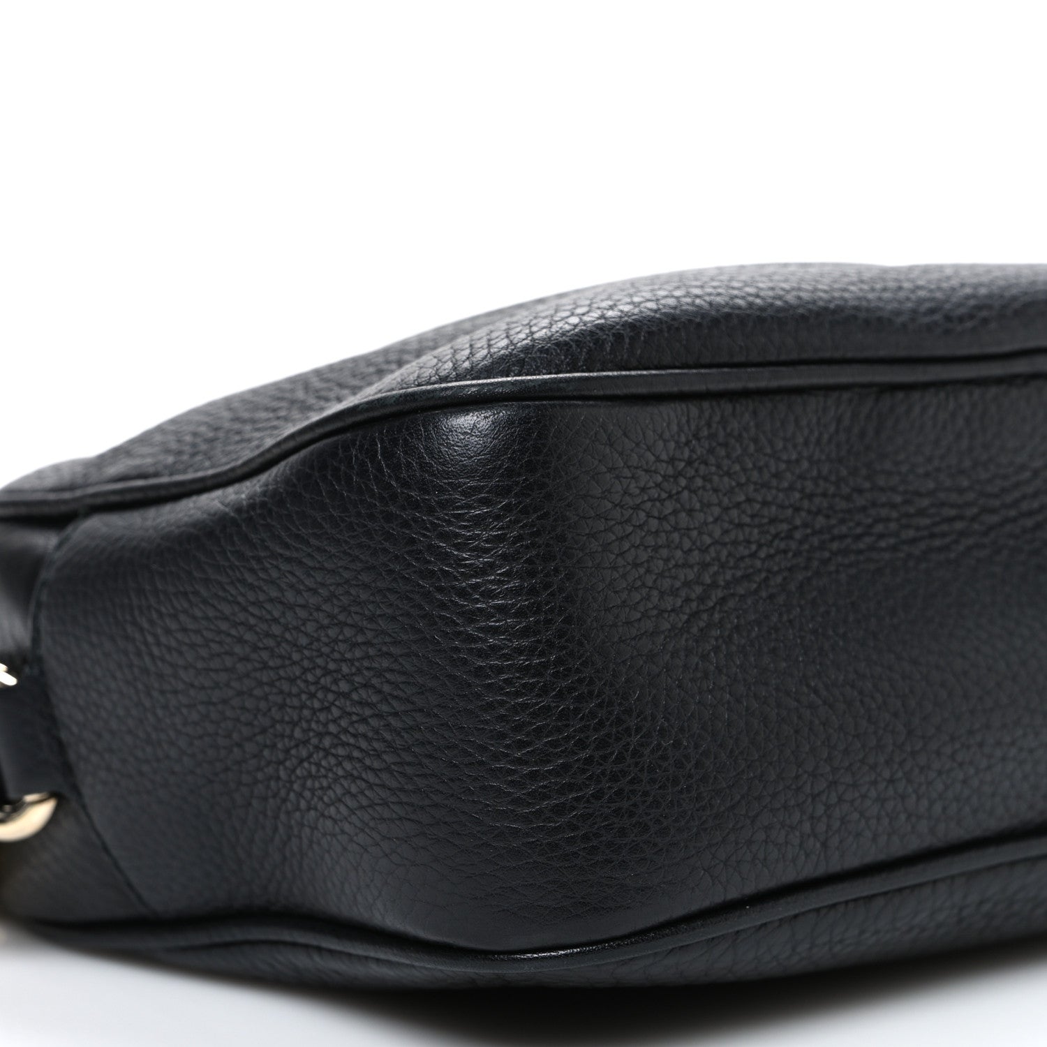 Pebbled Calfskin Small Soho Disco Bag Black