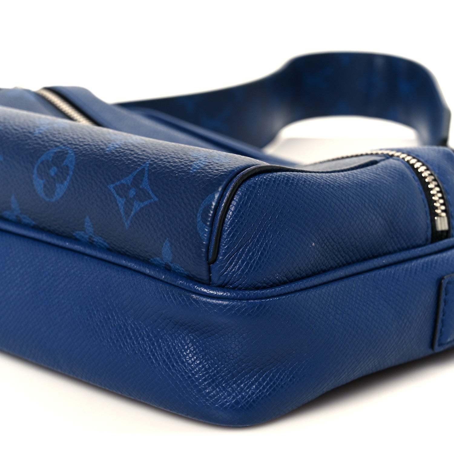 Taigarama Outdoor Messenger Cobalt