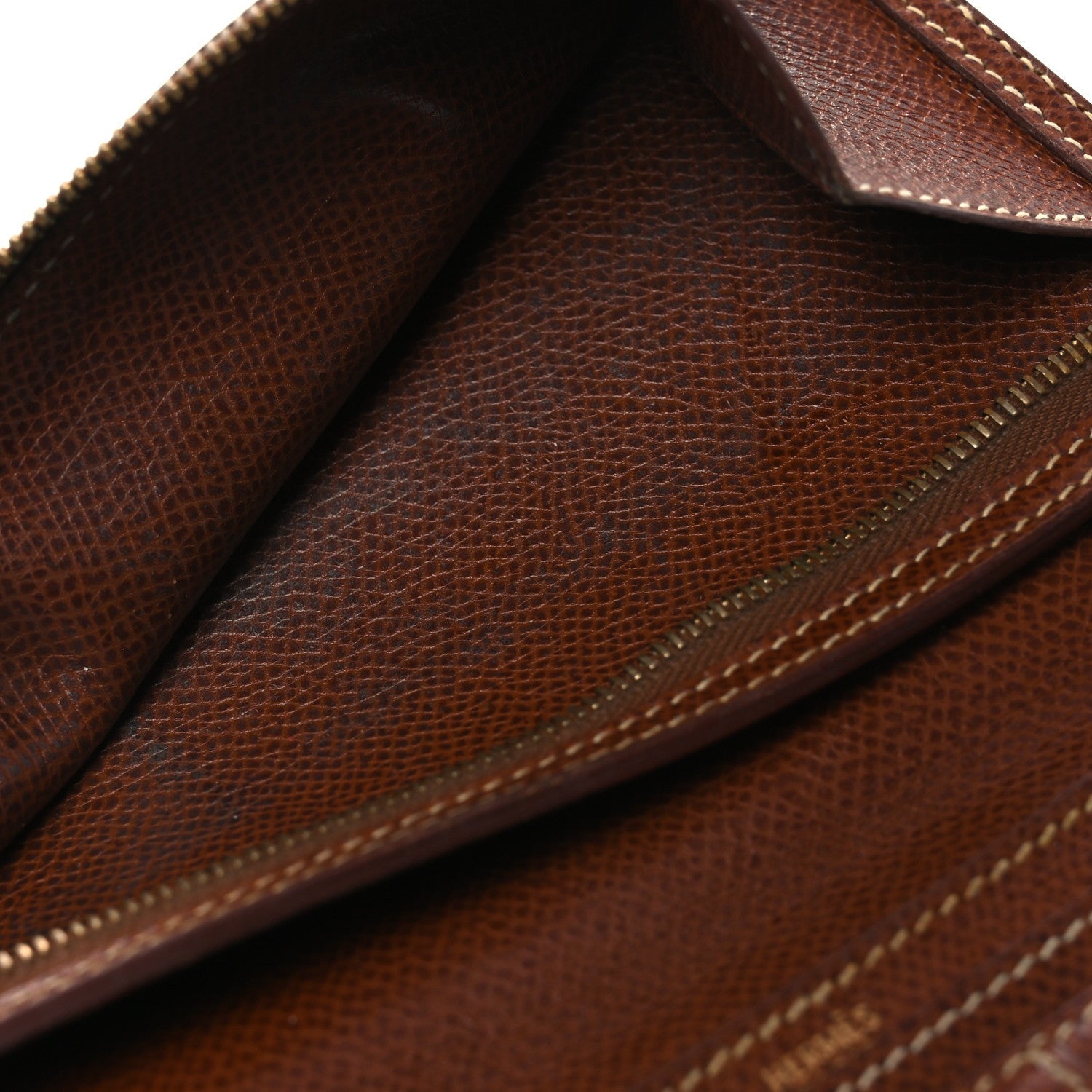 Courchevel Bearn Gusset Wallet Gold