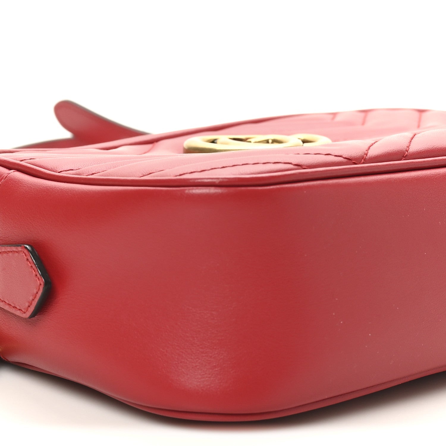 Calfskin Matelasse Small GG Marmont Chain Shoulder Bag Hibiscus Red