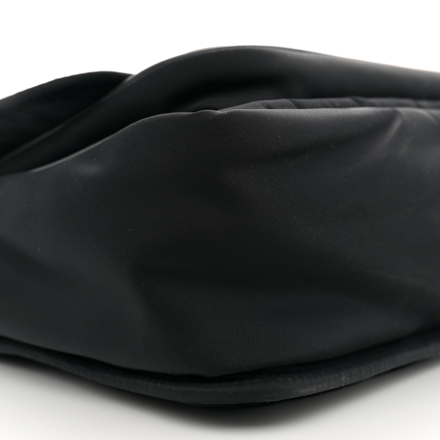 Econyl Nylon Niki Messenger Black