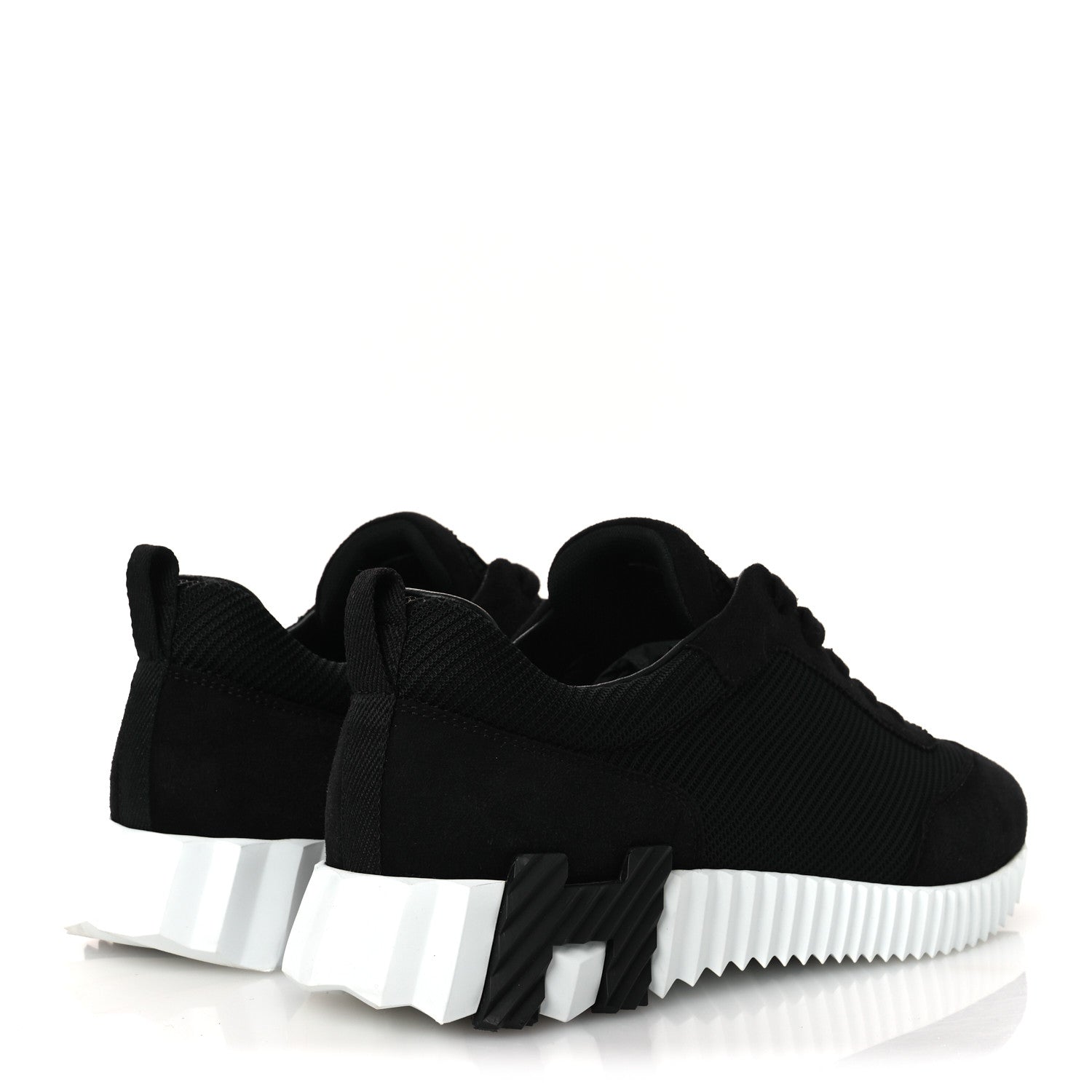 Textured Mesh Suede Goatskin Bouncing Sneakers 40 Black