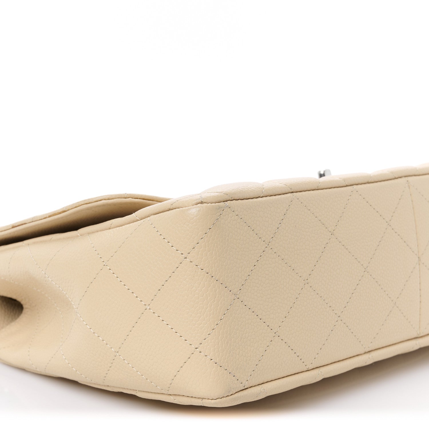 Caviar Quilted Jumbo Single Flap Beige Clair