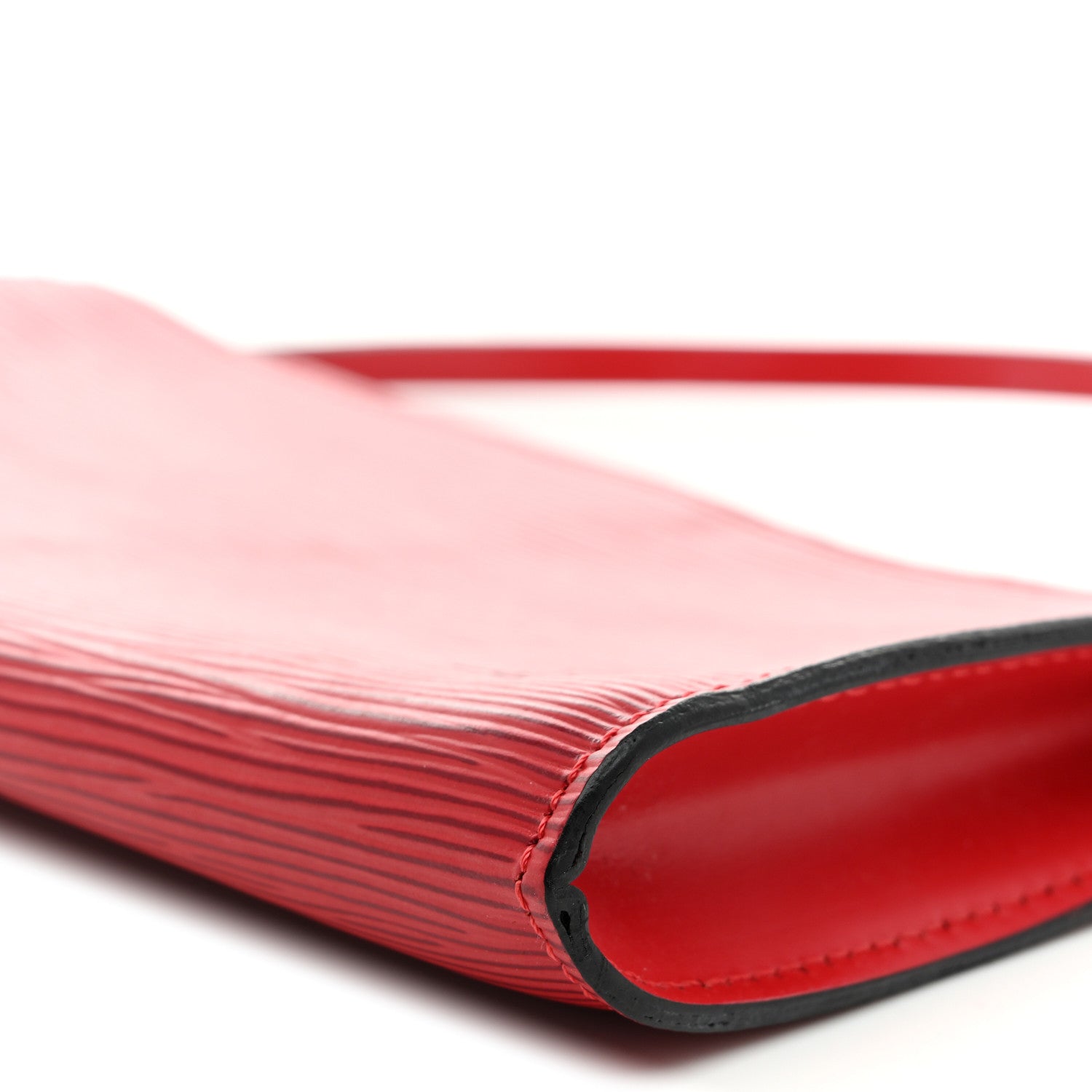 Epi Pochette Accessories 24 Castillan Red