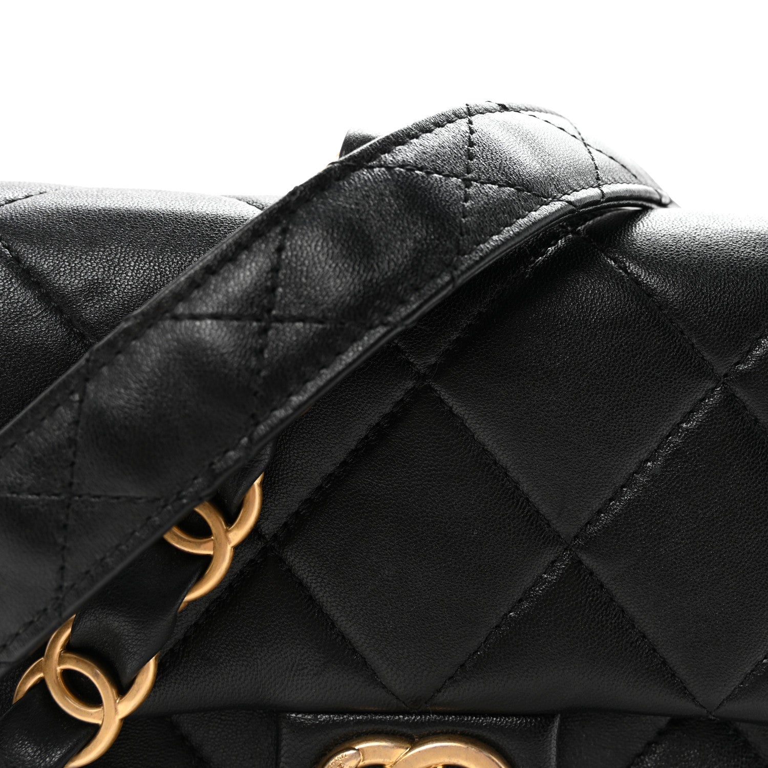 Lambskin Quilted Small CC Links Flap Black
