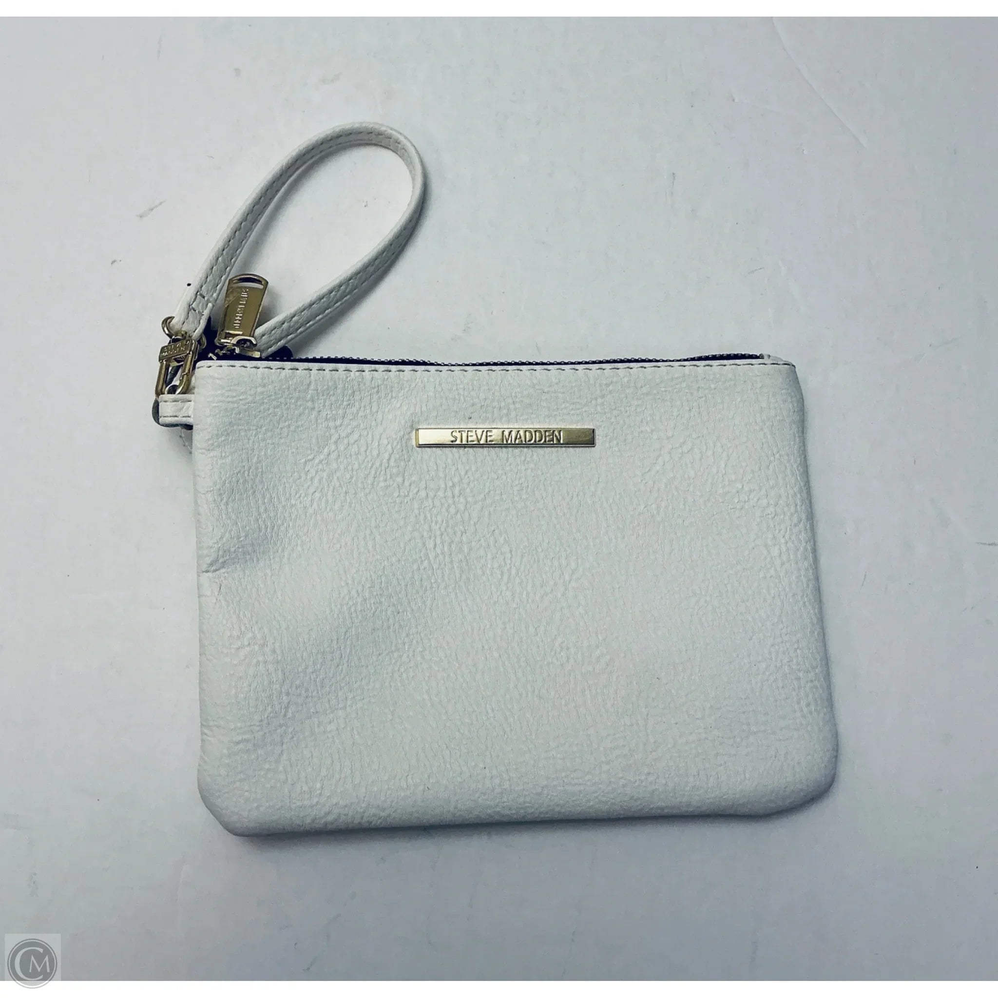 Wristlet By Steve Madden, Size: Medium
