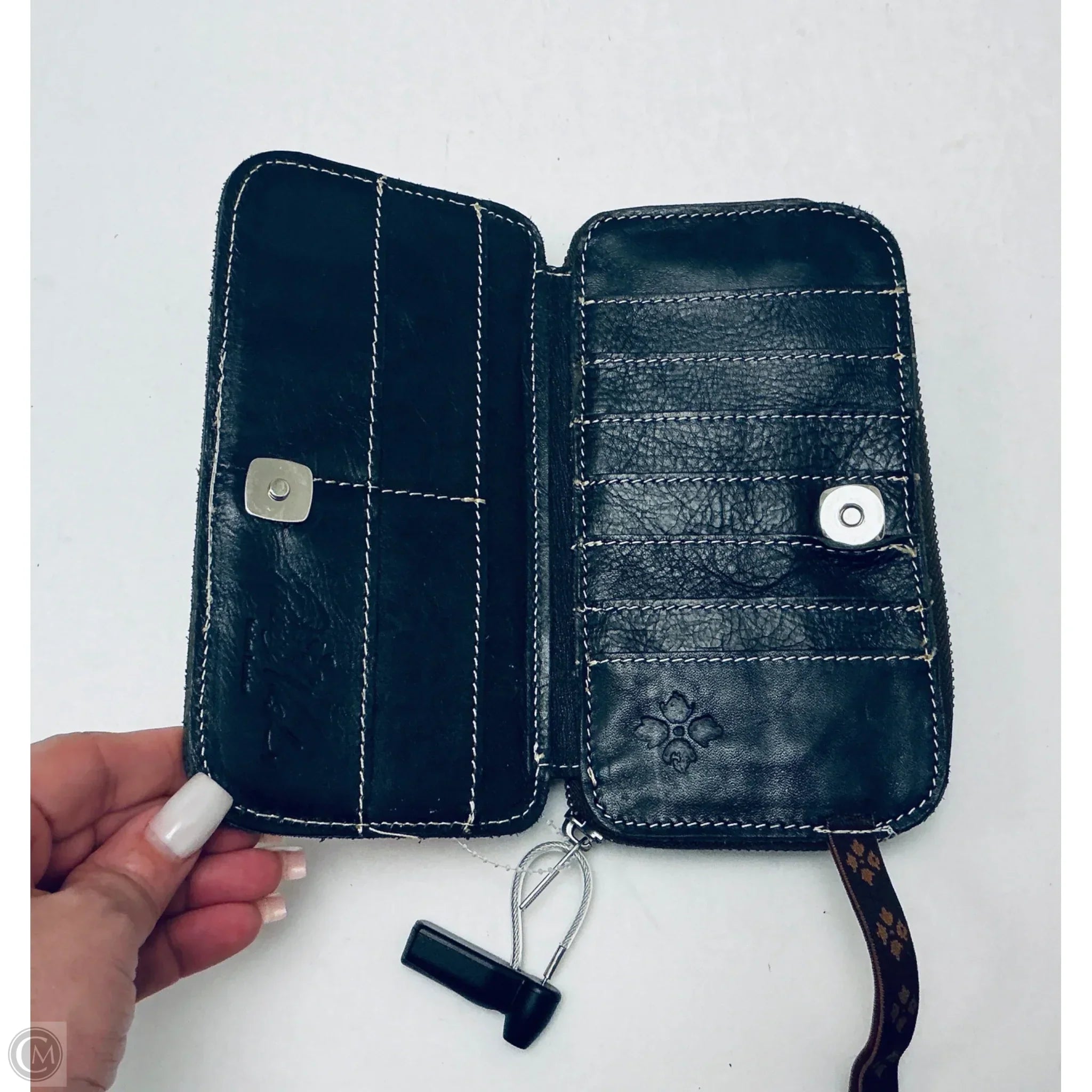 Wallet Designer By Patricia Nash, Size: Medium