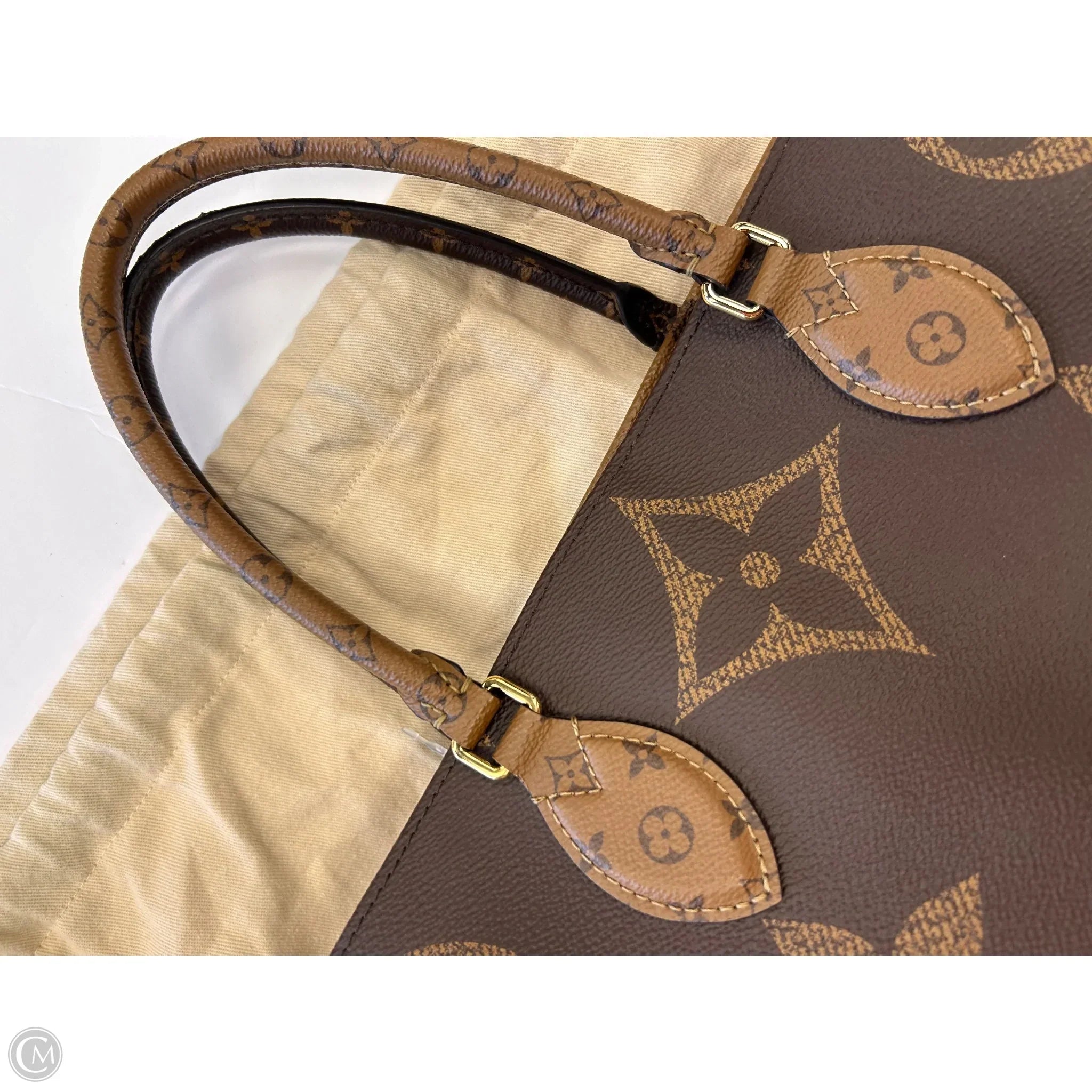 Handbag Luxury Designer By Louis Vuitton, Size: Large