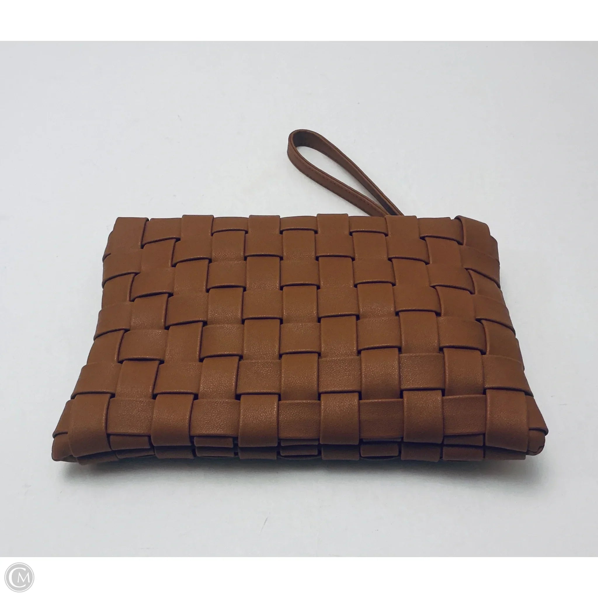 Crossbody By Clothes Mentor, Size: Medium
