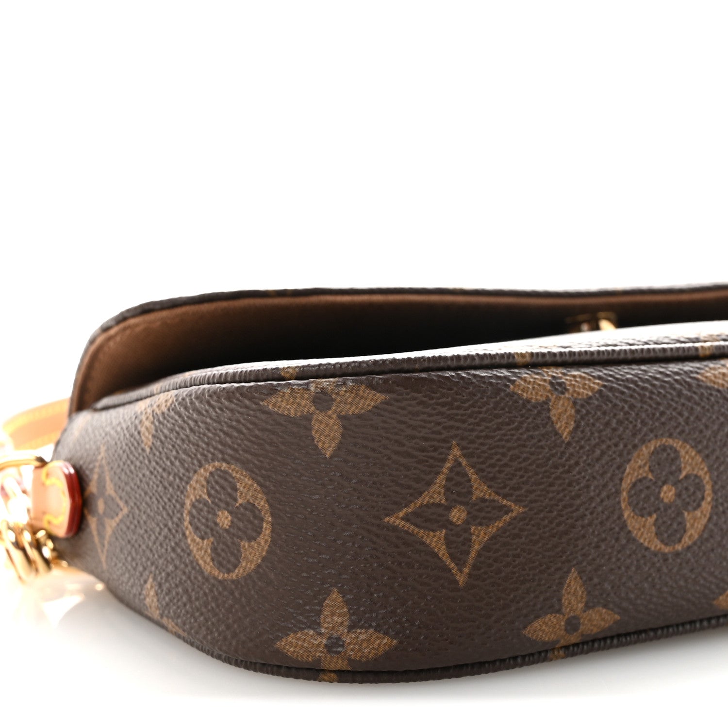 Monogram Ivy Wallet On Chain