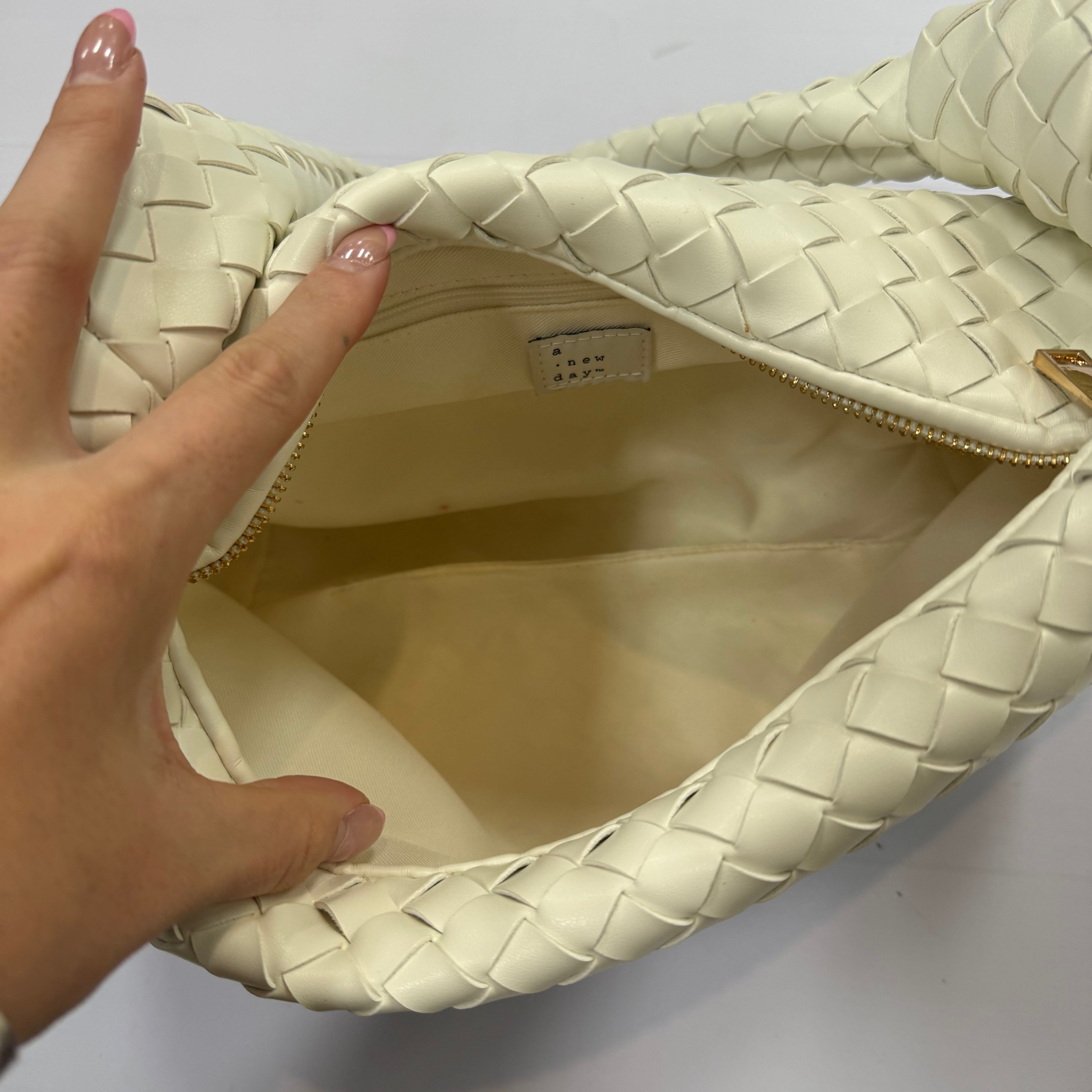 Handbag By A New Day, Size: Medium