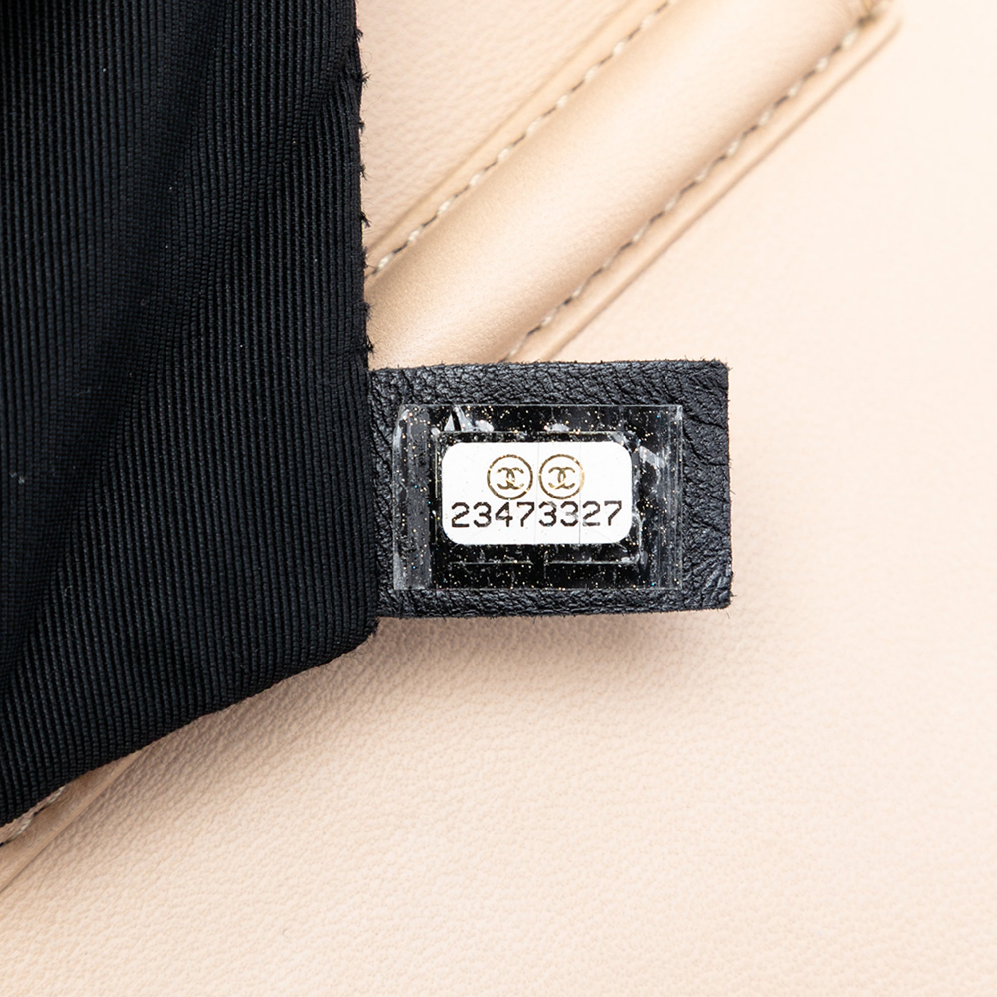 Retro Label Chain Clutch Quilted Lambskin