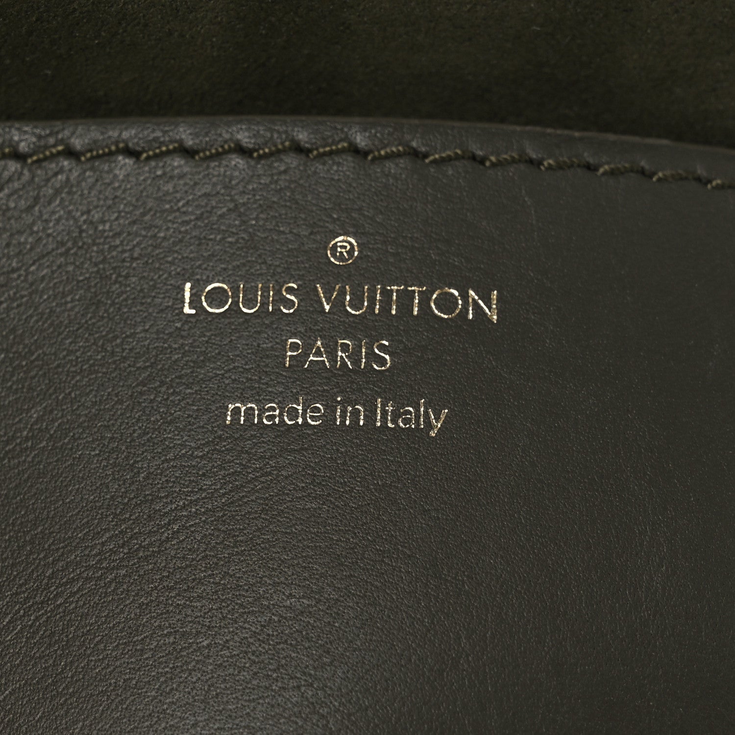 Calfskin New Wave Multi Pochette Kaki